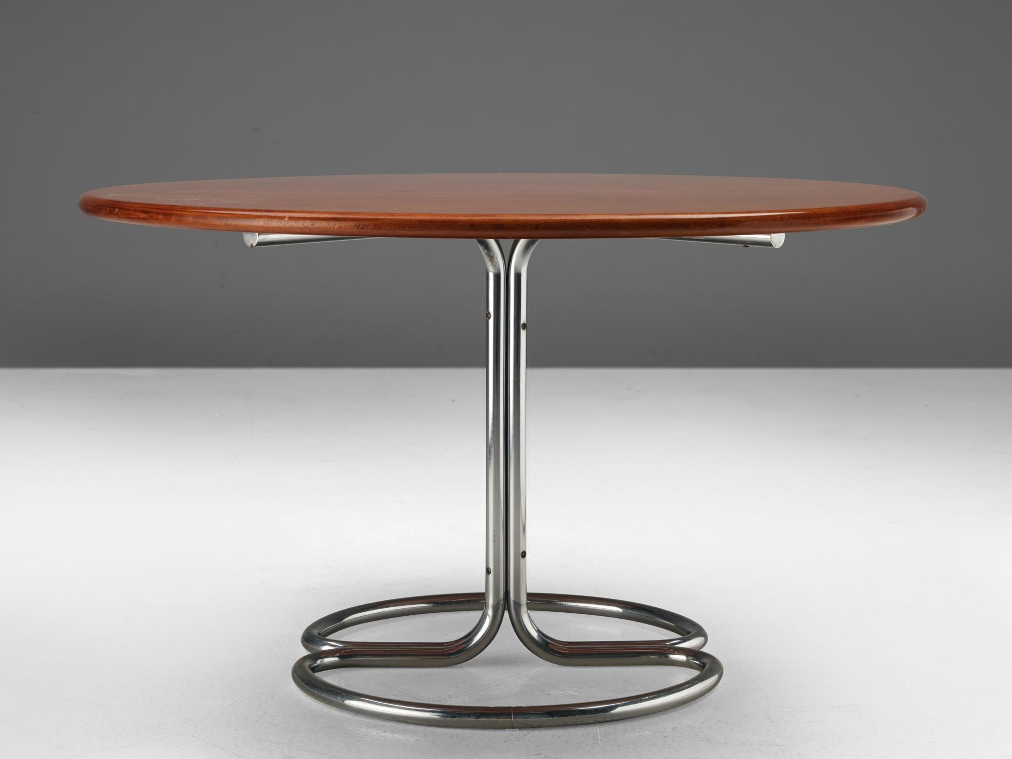 Giotto Stoppino for Bernini Round Dining Table 'Maia' in Walnut and Metal