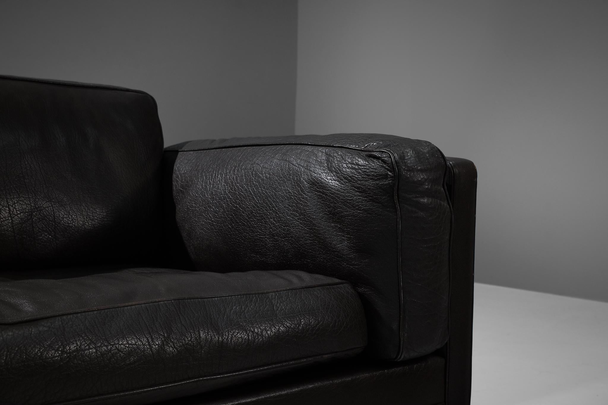 Illum Wikkelsø Cubic Sofa in Black Leather seating Morentz
