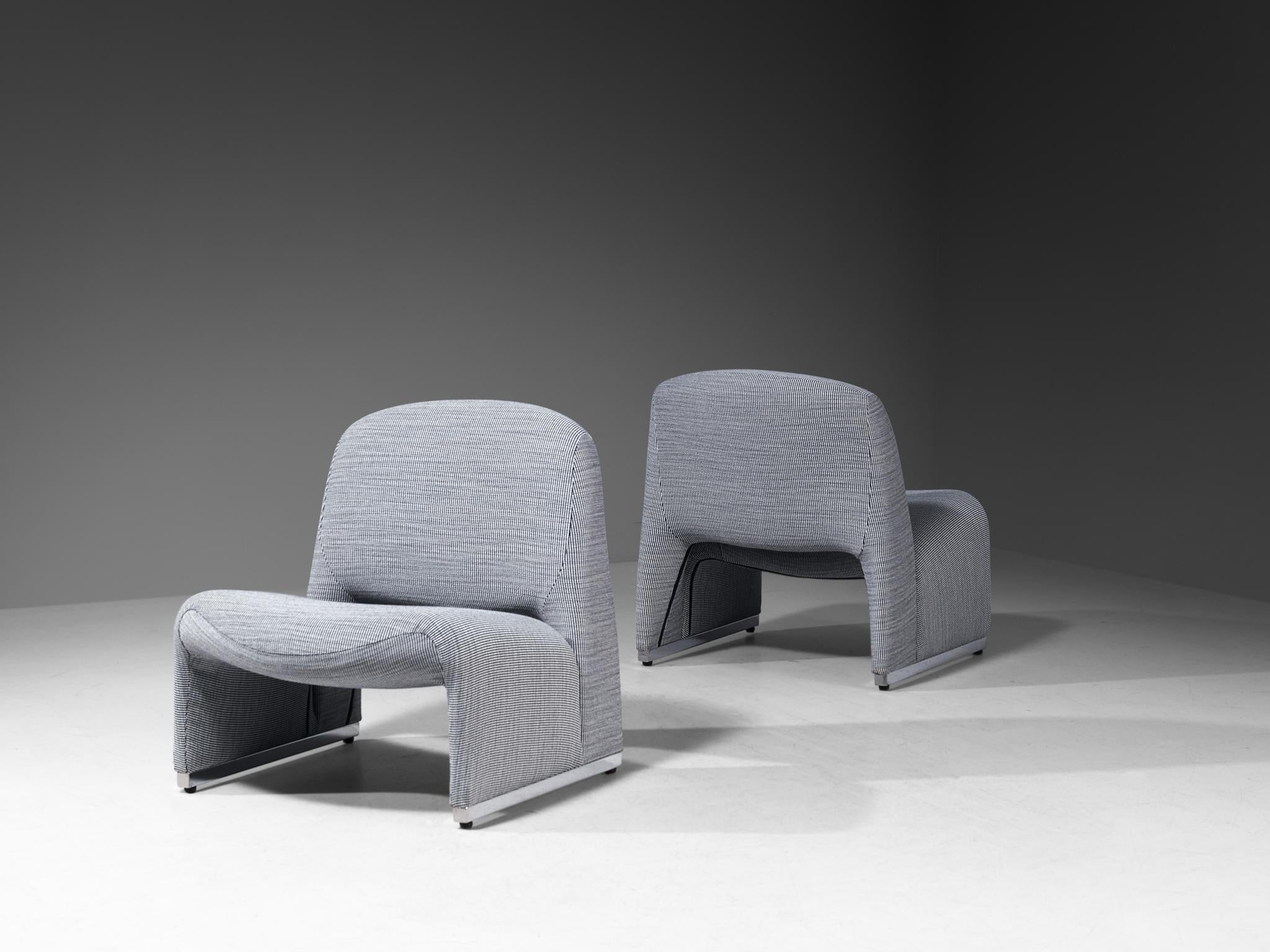 Reupholstered ‘Alky’ Lounge Chairs in the Style of Giancarlo Piretti seating Morentz