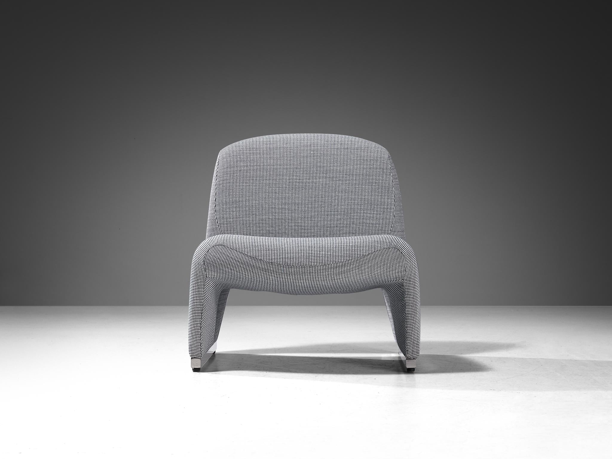 Reupholstered ‘Alky’ Lounge Chairs in the Style of Giancarlo Piretti seating Morentz