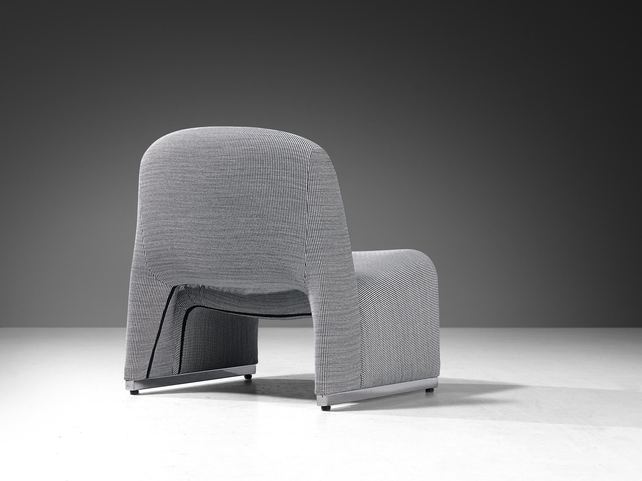 Reupholstered ‘Alky’ Lounge Chairs in the Style of Giancarlo Piretti seating Morentz