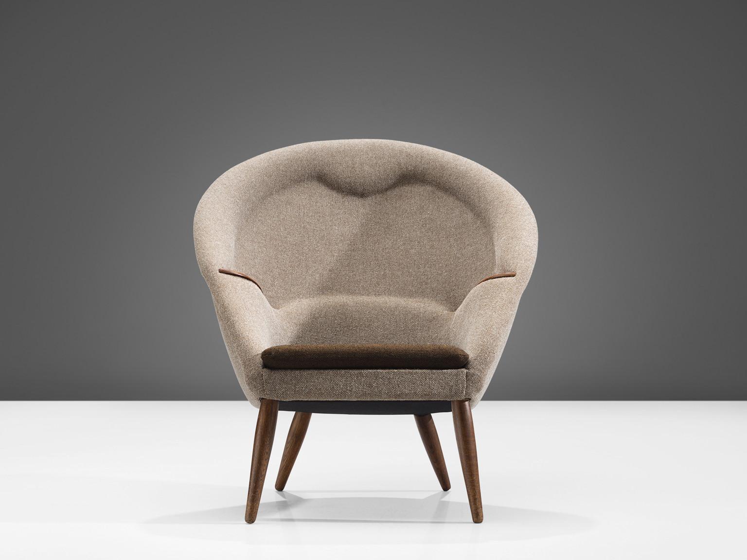 Arnold Madsen 'Oda' Easy Chair with Stool seating Morentz