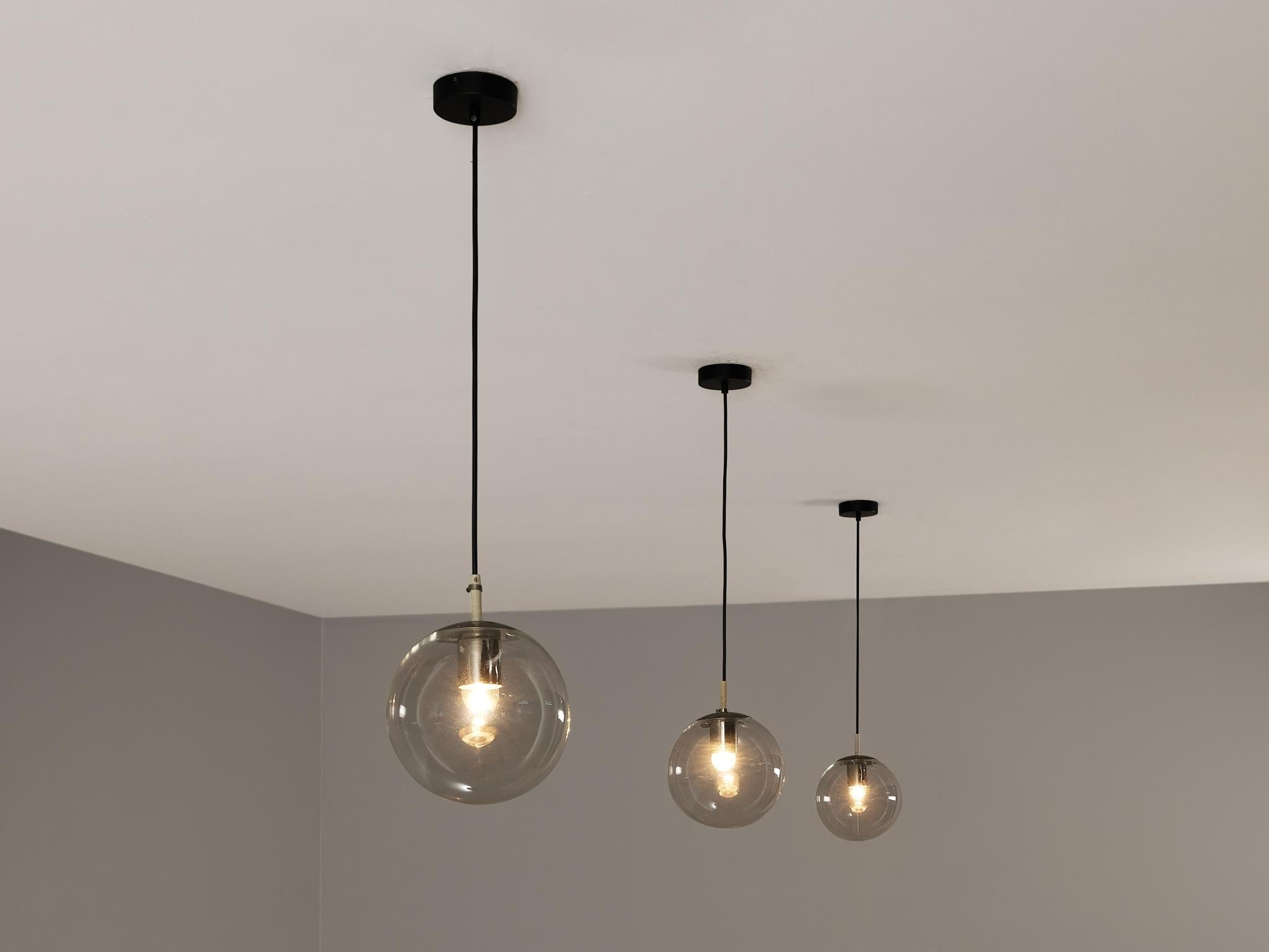 RAAK Amsterdam Pendants with Clear Glass Orbs lighting Morentz