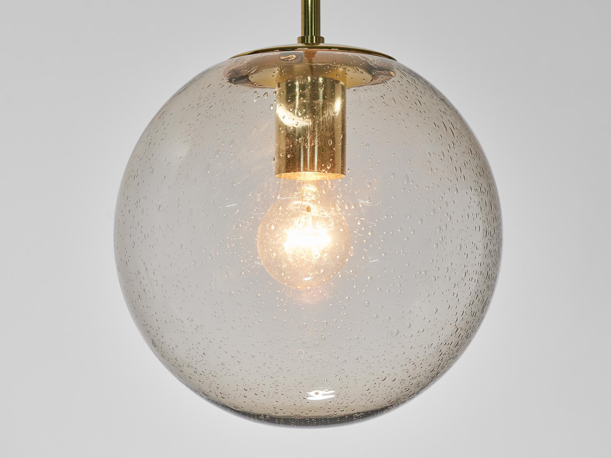 Delicate Italian Pendant in Pulegoso Glass lighting Morentz