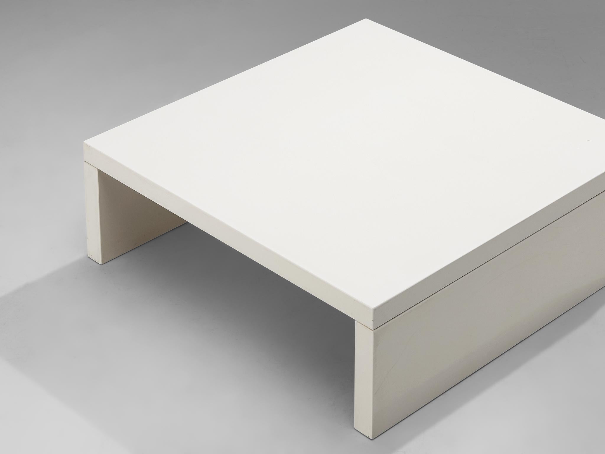 Italian Coffee Table in White Lacquered Wood tables Morentz