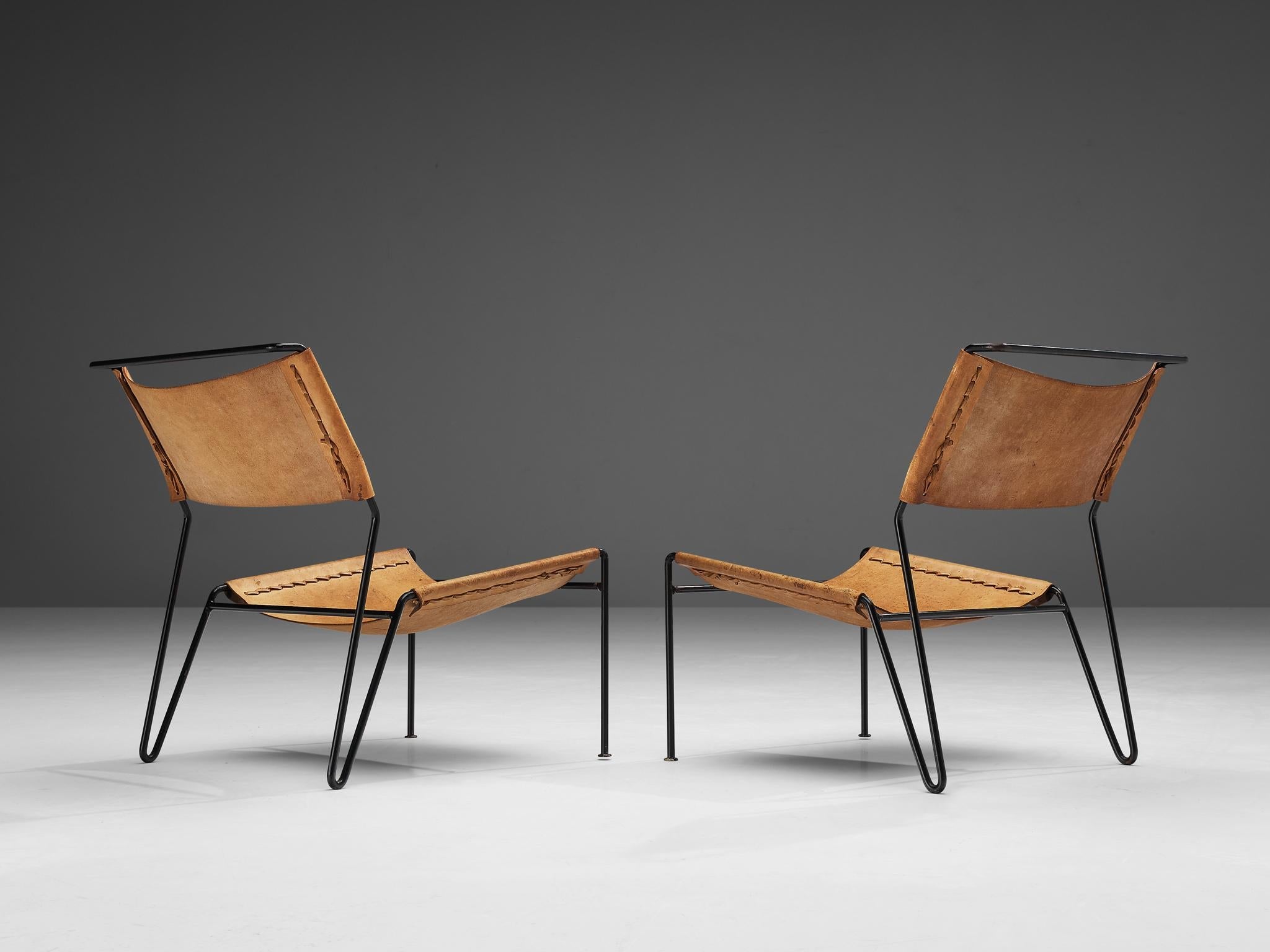 A. Dolleman for Metz & Co Pair of Modernist Easy Chairs in Leather seating Morentz