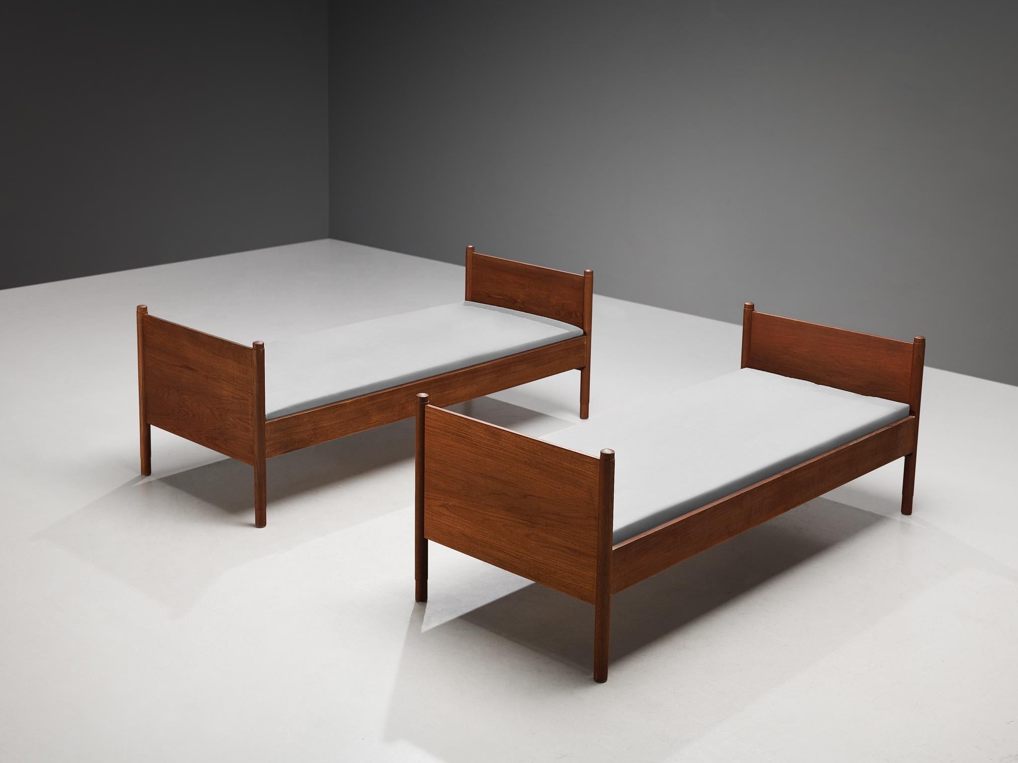 Børge Mogensen for Søborg Møbelfabrik Day or Single Beds in Teak more furniture and collectibles Morentz