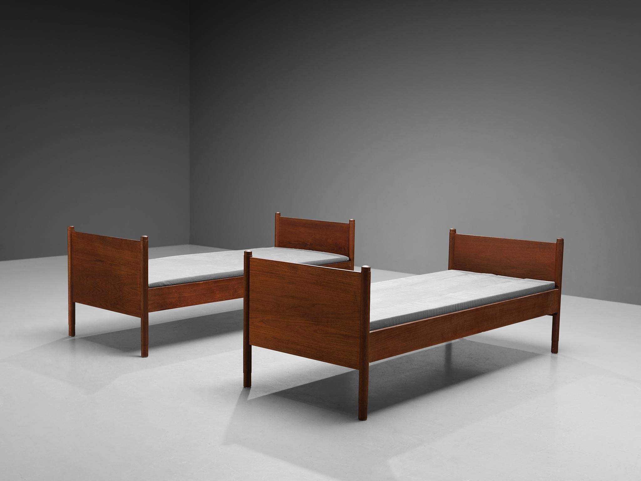 Børge Mogensen for Søborg Møbelfabrik Day or Single Beds in Teak more furniture and collectibles Morentz