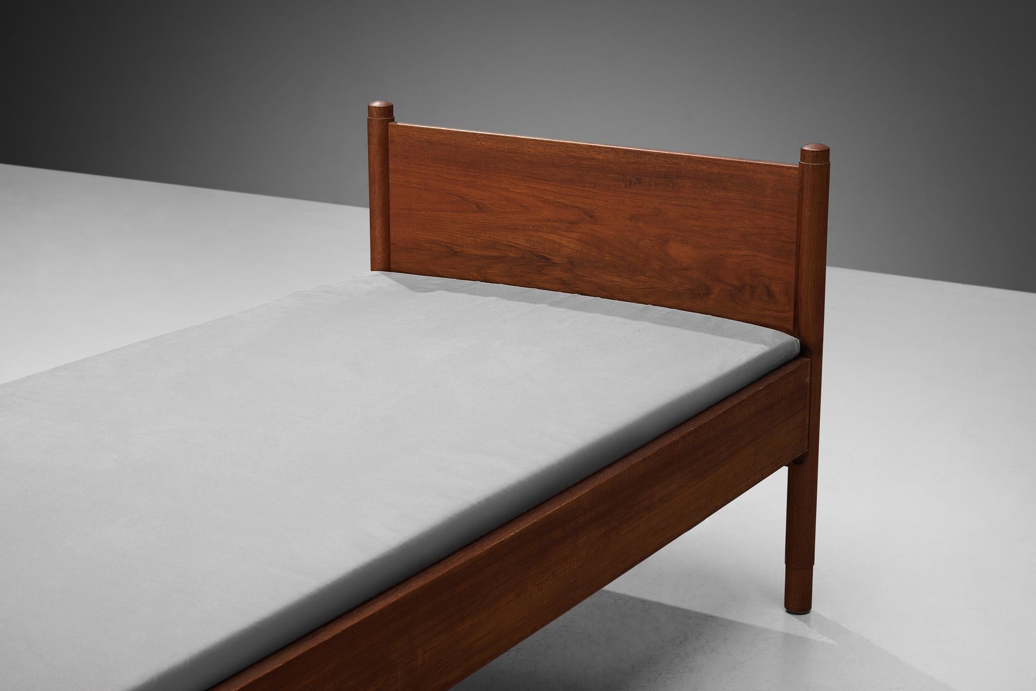 Børge Mogensen for Søborg Møbelfabrik Day or Single Beds in Teak more furniture and collectibles Morentz