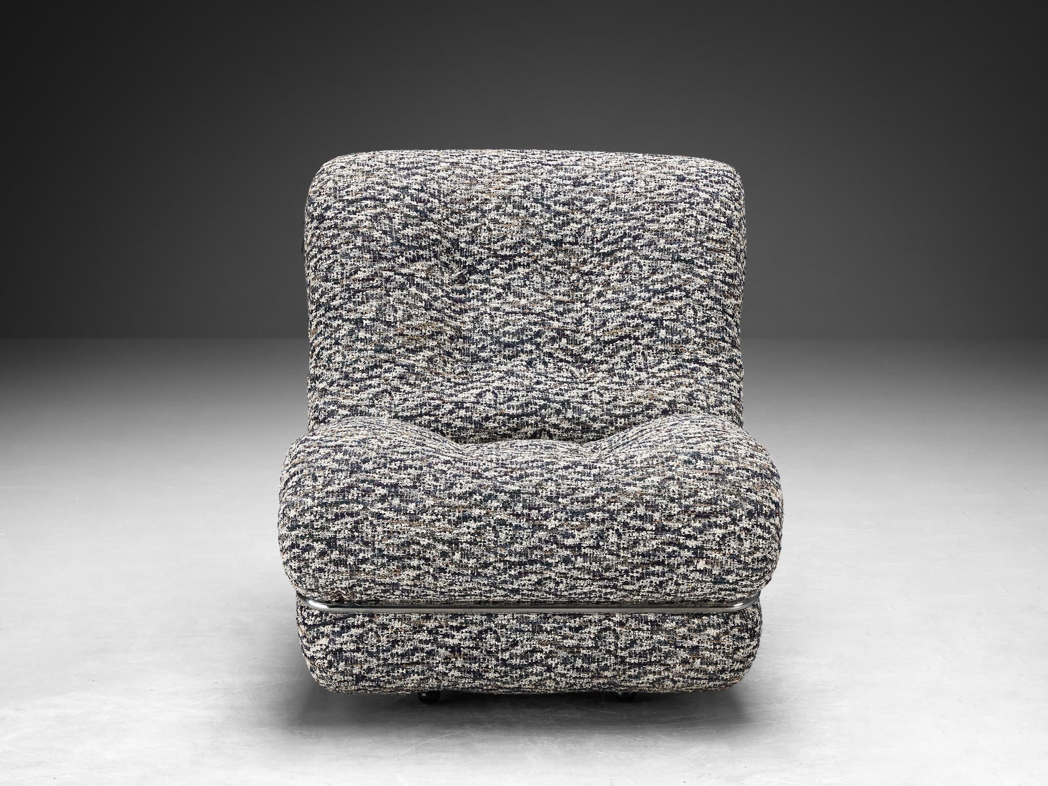 I.P.E. Pair of 'Corolla' Lounge Chairs in Patterned Upholstery seating Morentz