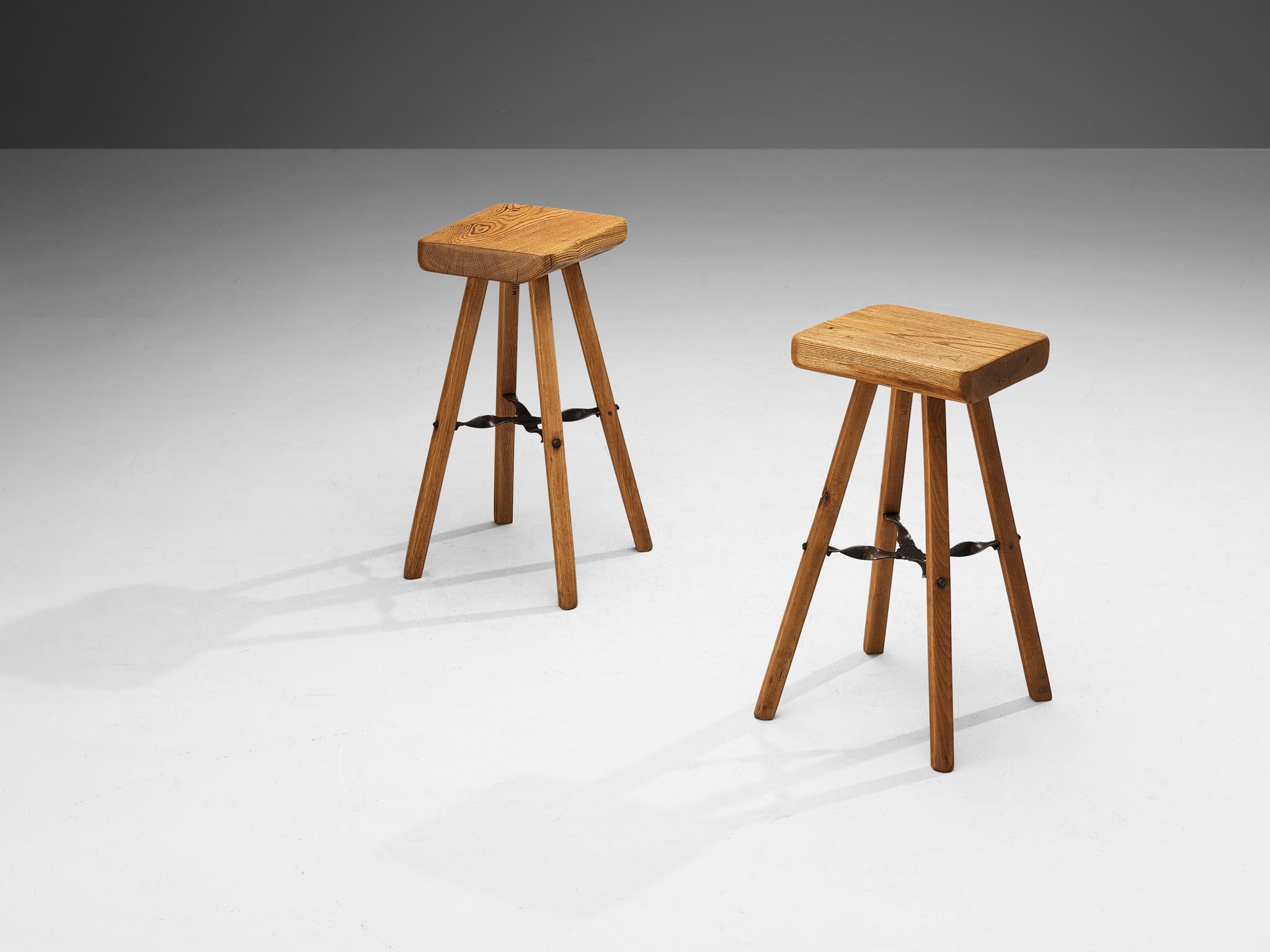 Mobichalet Brutalist Bar Stools in Blond Pine Wood and Iron seating Morentz