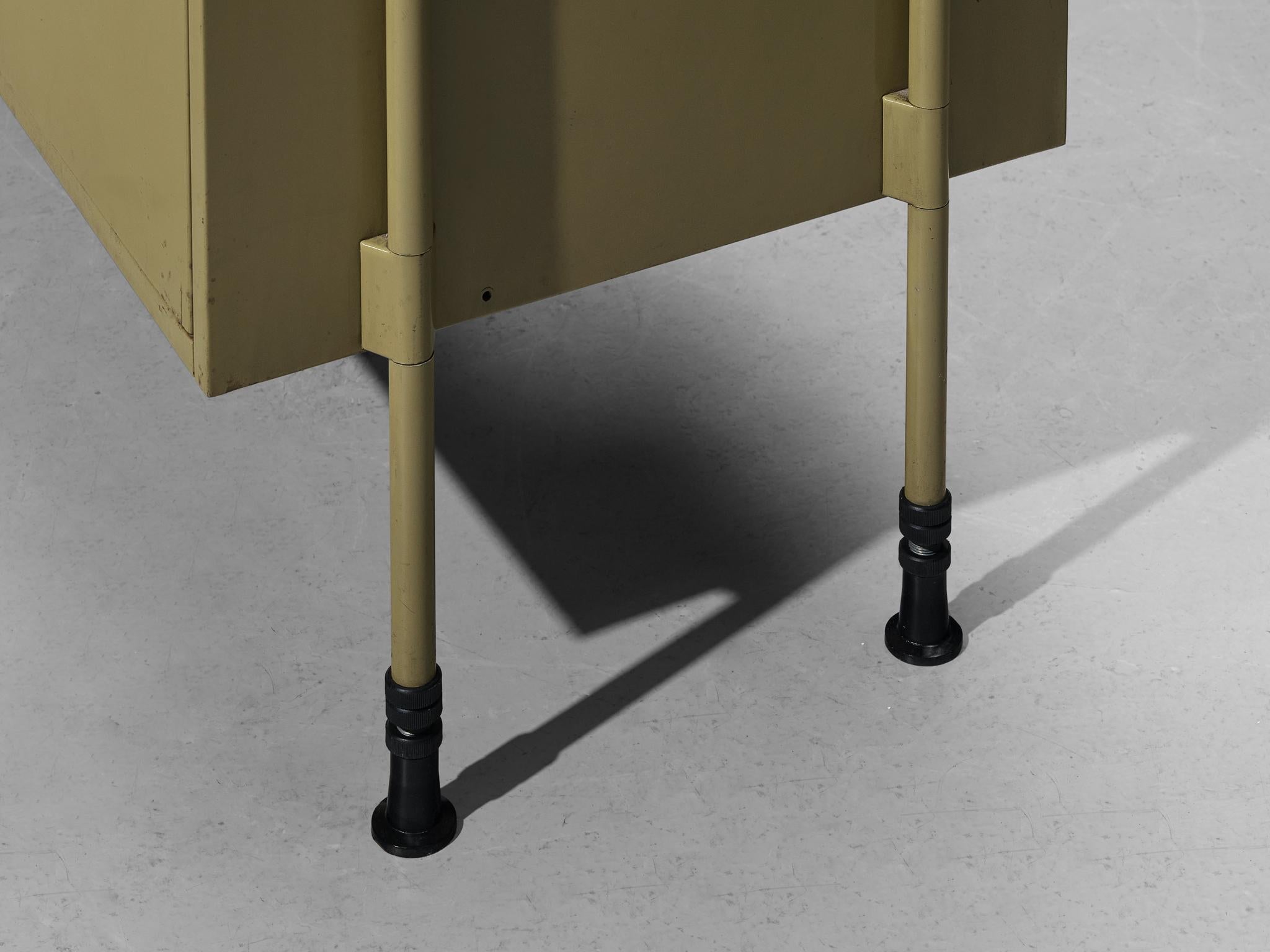 Studio BBPR for Olivetti 'Spazio' Sideboard in Yellow Coated Steel case pieces and storage cabinets Morentz