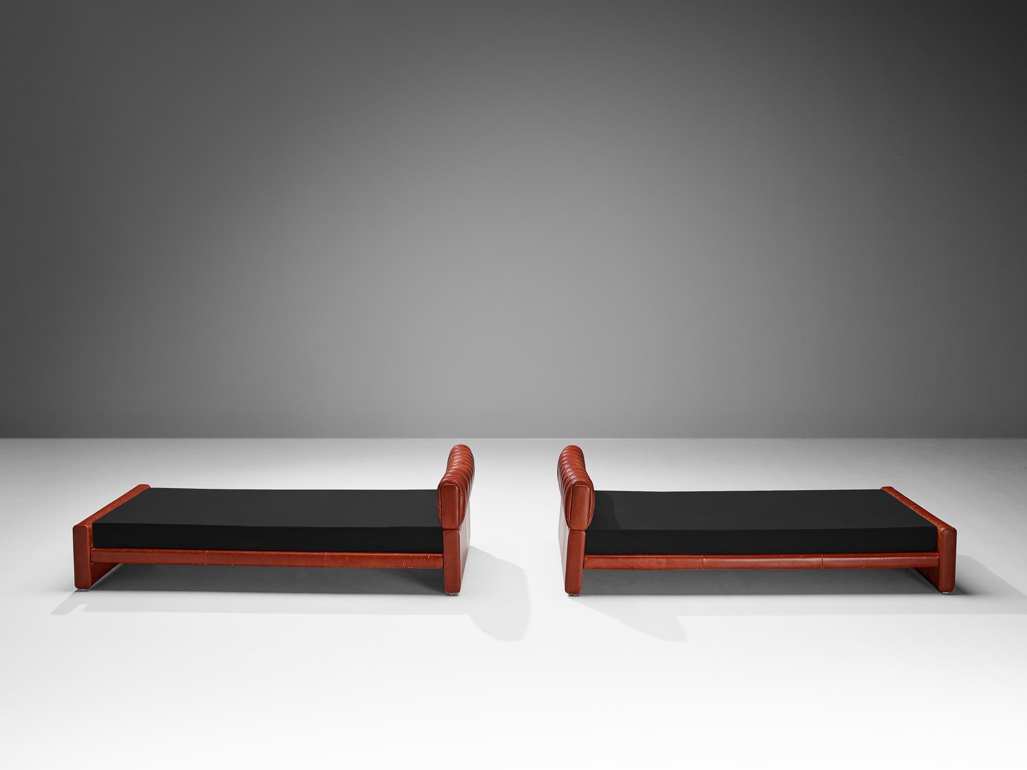 Luigi Massoni for Poltrona Frau Single Beds 'Losange' in Red Leather more furniture and collectibles Morentz