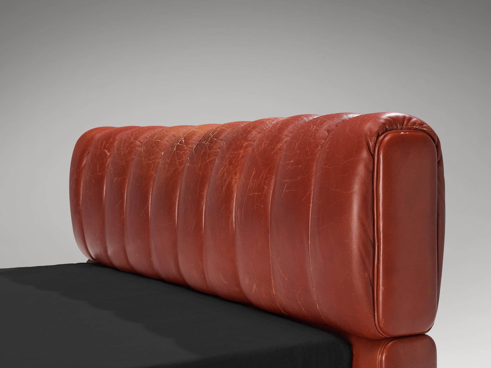 Luigi Massoni for Poltrona Frau Single Beds 'Losange' in Red Leather more furniture and collectibles Morentz
