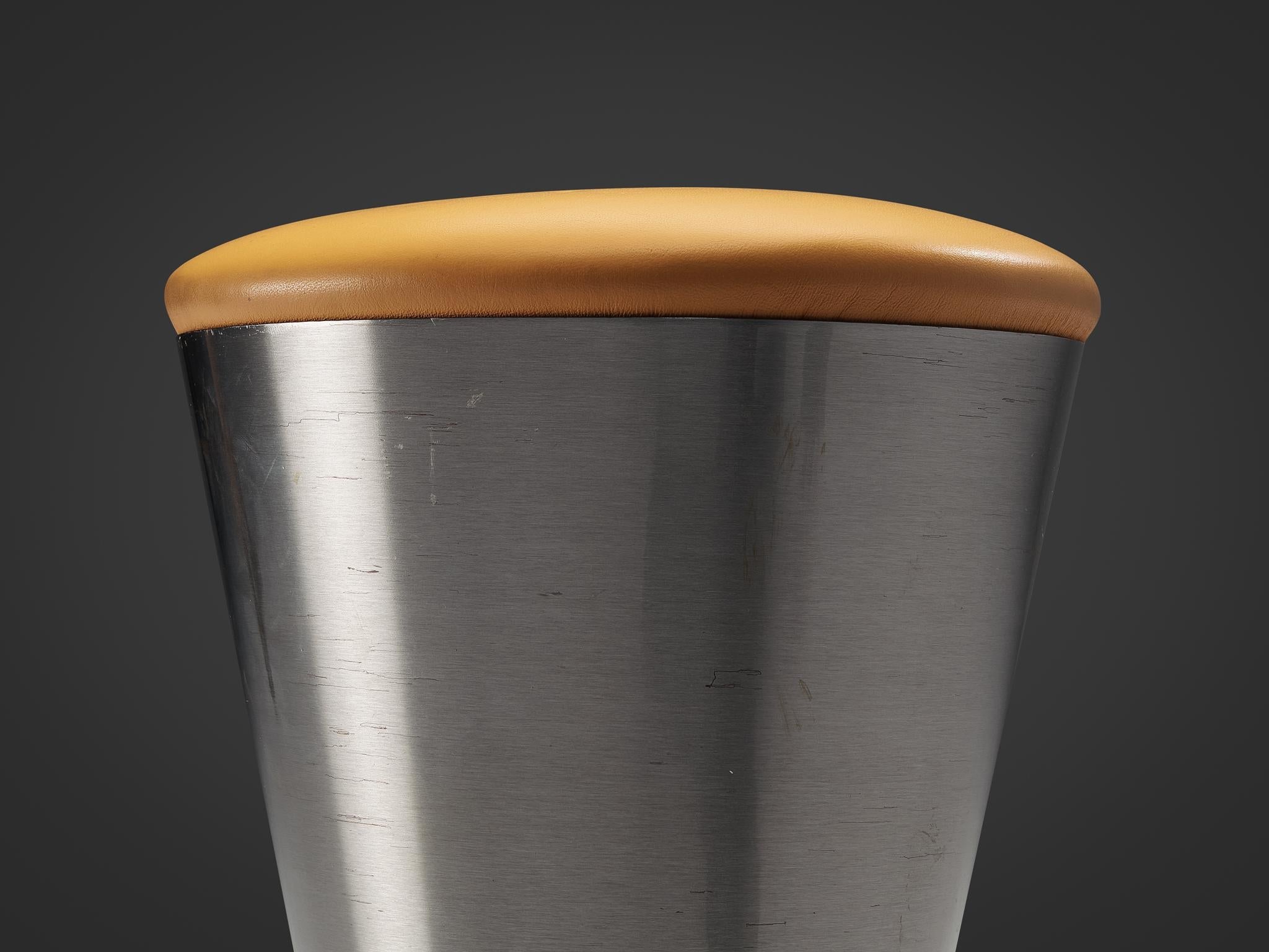 Leo Thafvelin for Johanson Design Set of Six Bar Stools in Camel Leather seating Morentz