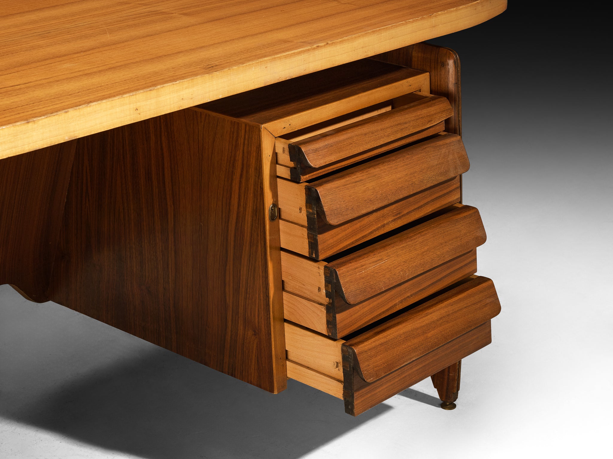 Mid-Century Italian Desk with Drawers and Brass Details Case pieces and storage cabinets Morentz