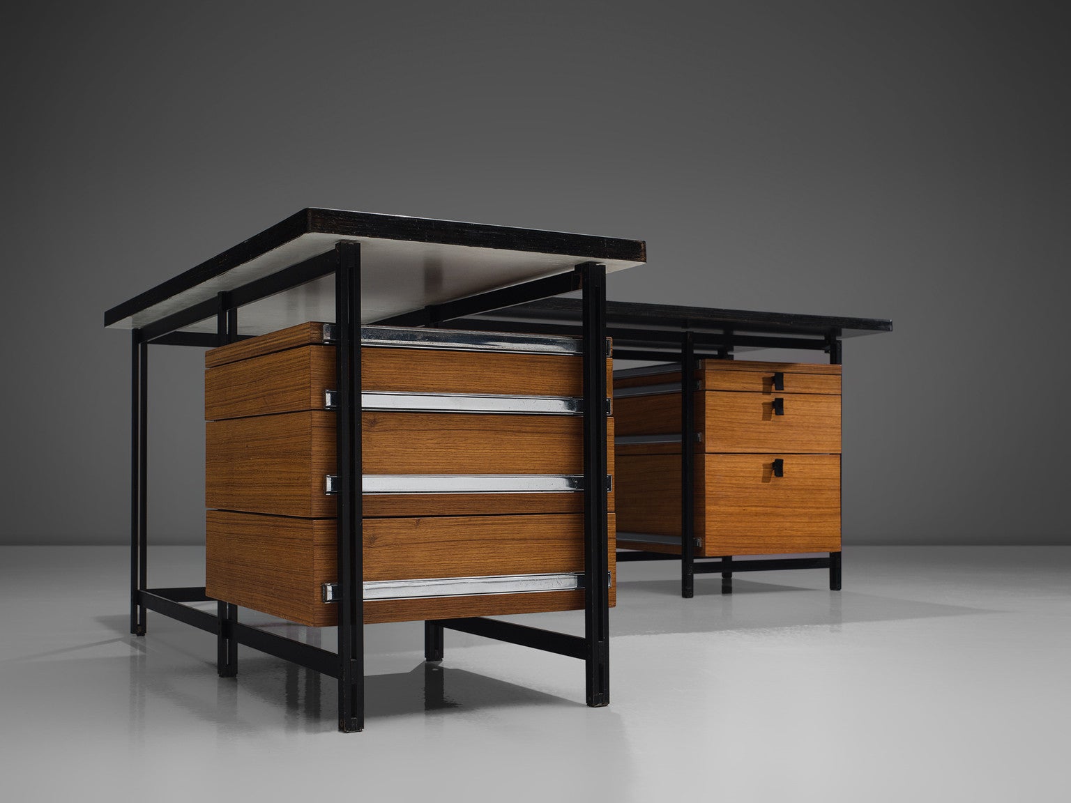 Jules Wabbes Early Versatile Free-Standing Corner Desk in Wengé tables Morentz