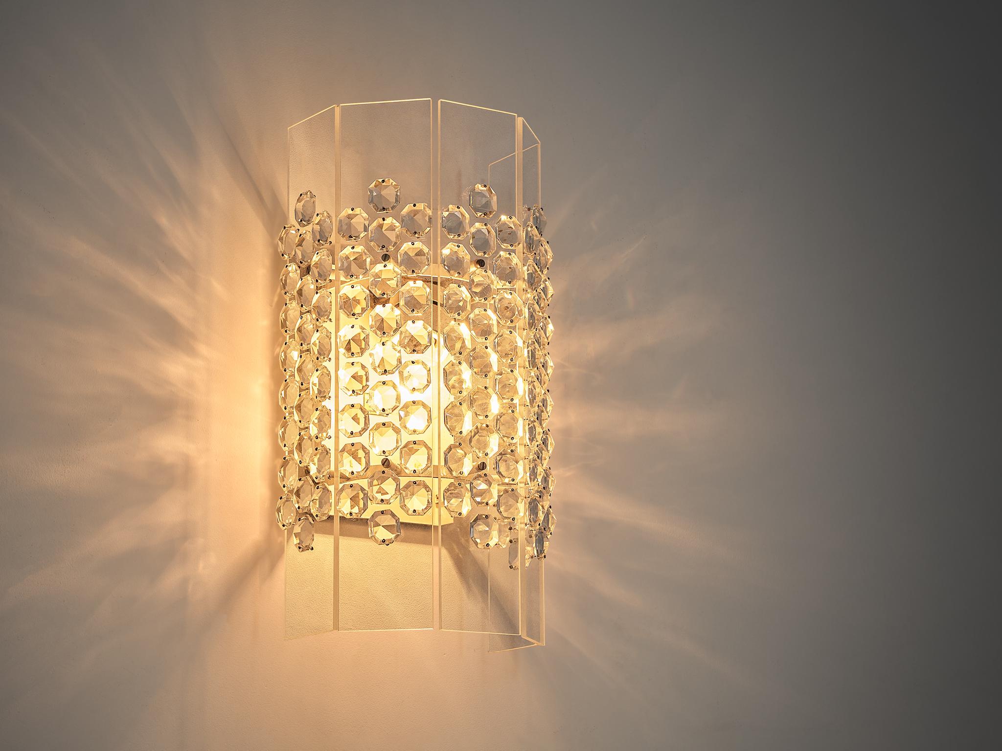 Wall Light in Lucite and Glass