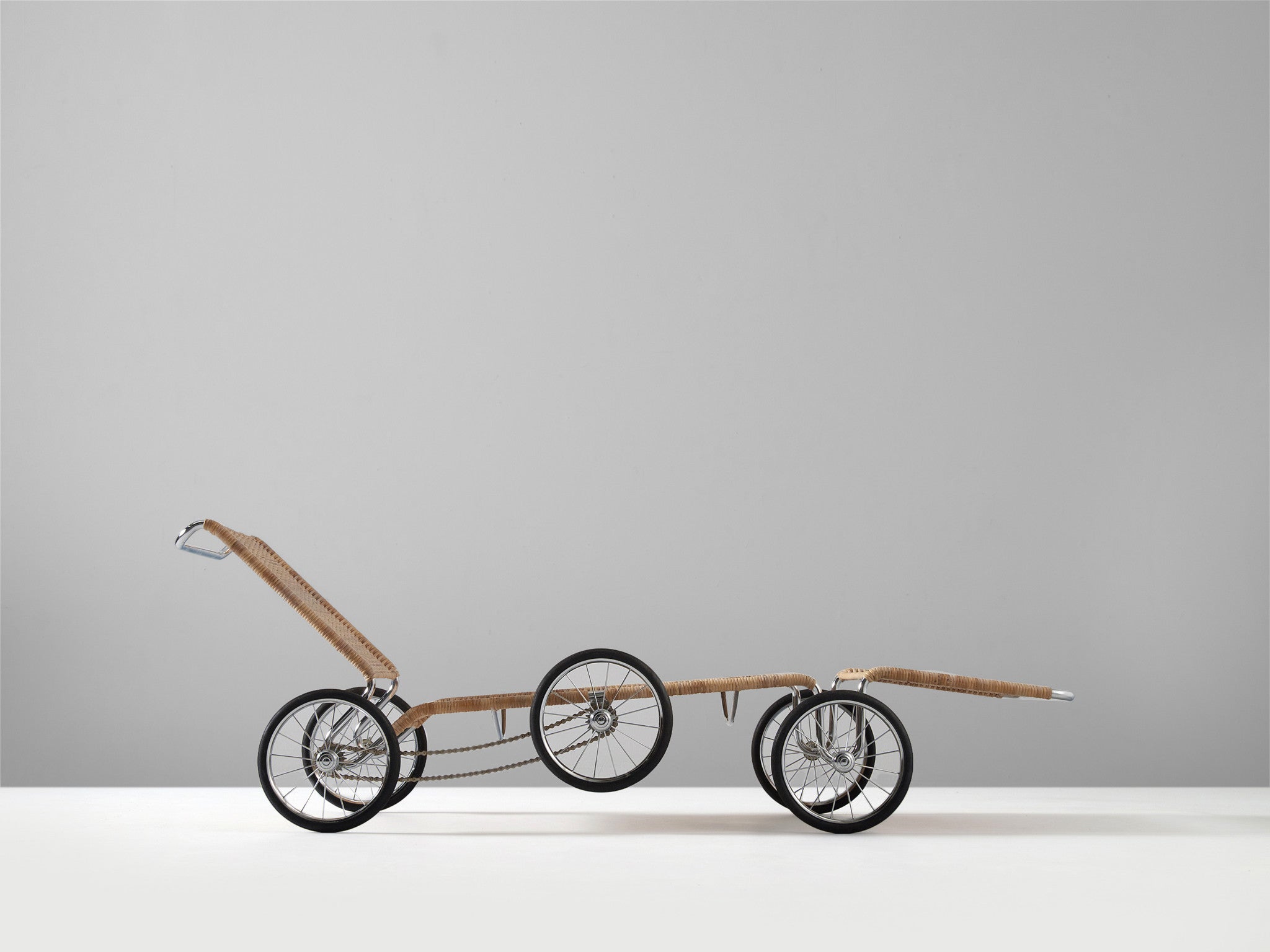 Marcel Breuer for Tecta 'The Mobile Manifesto' Chaise Longue in Cane Wicker Seating Morentz