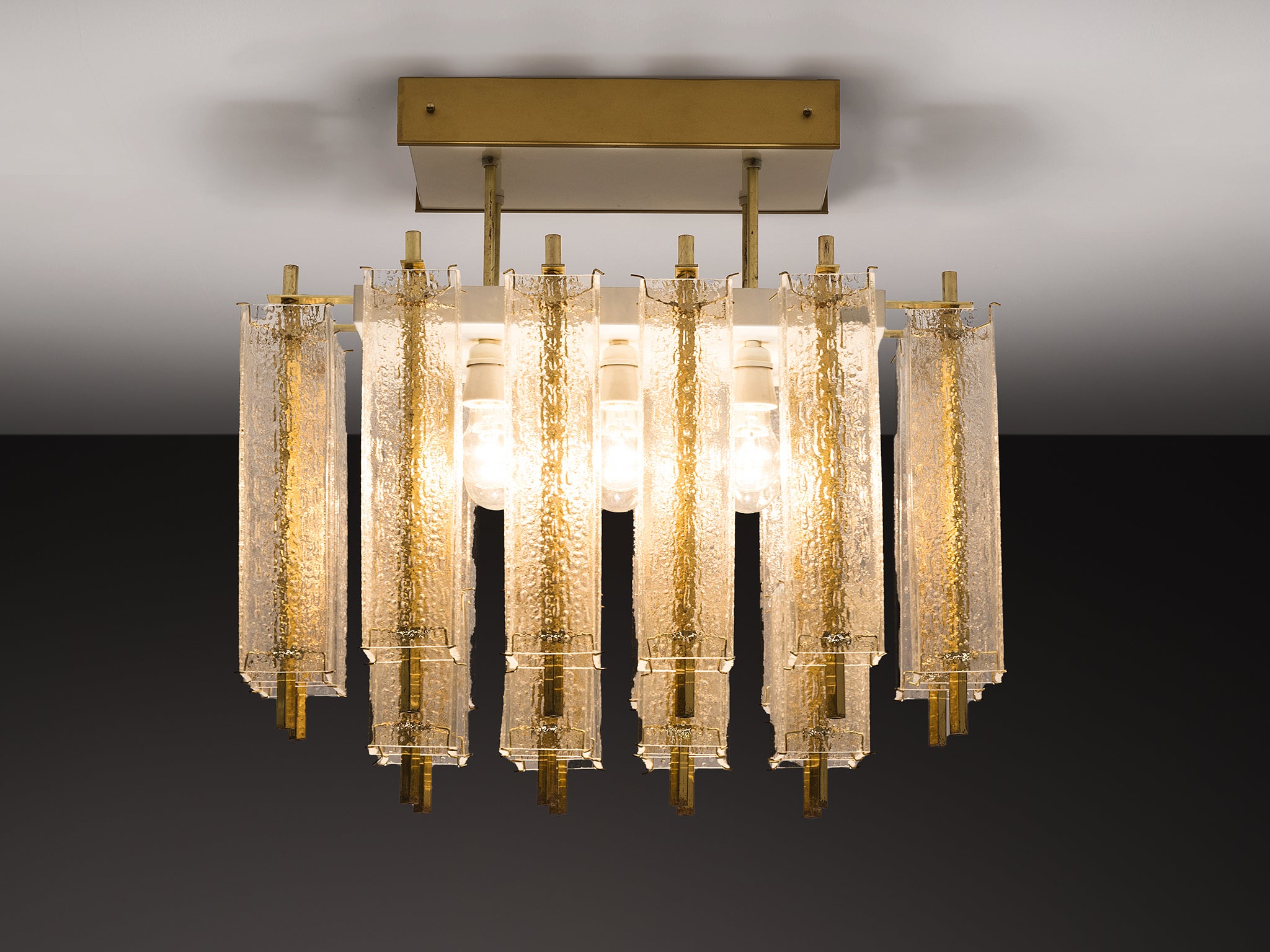 Chandelier in Structured Glass and Brass Lighting Morentz
