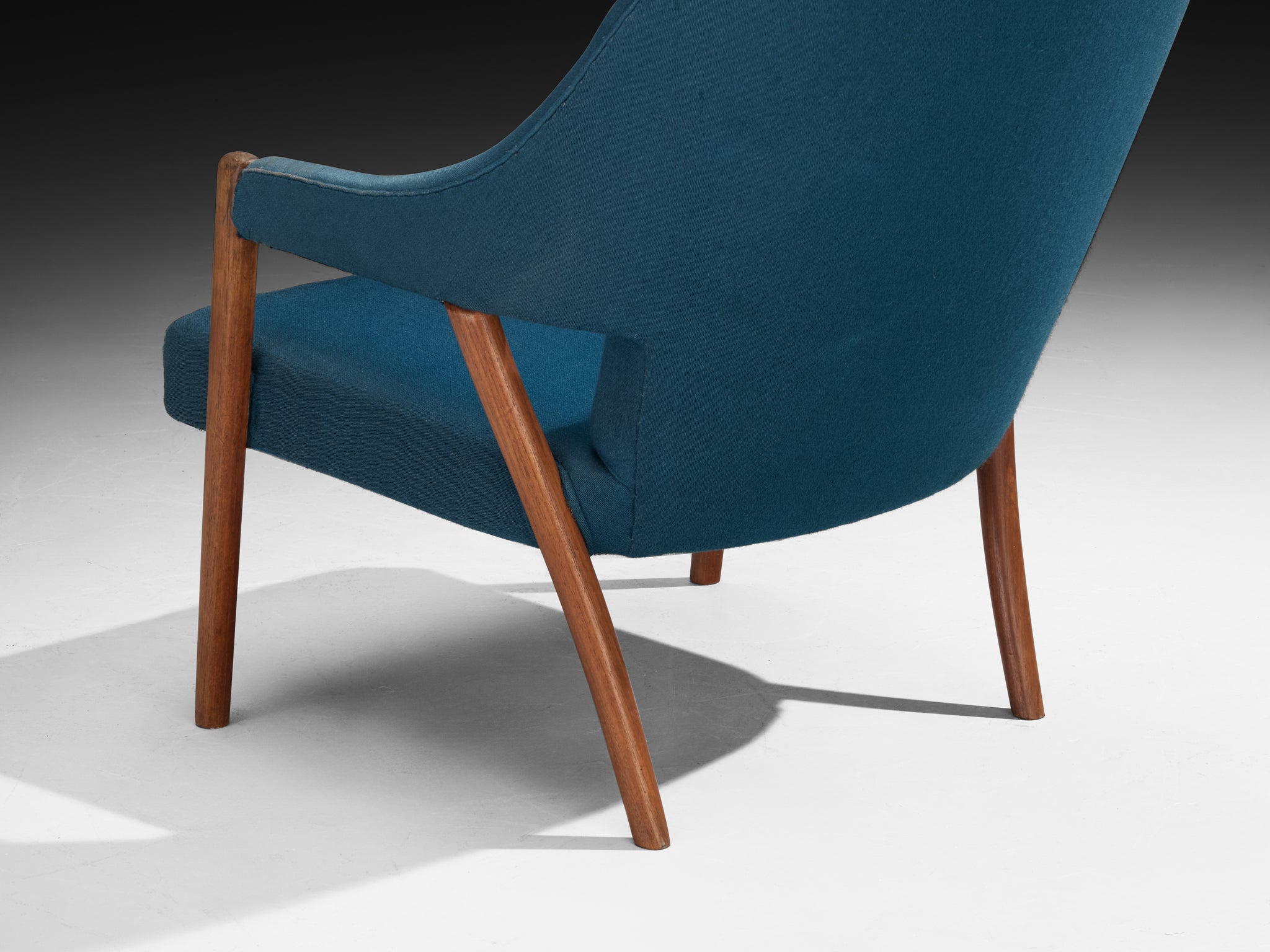 Danish Mid-Century Lounge Chair in Blue Upholstery and Teak Seating Morentz