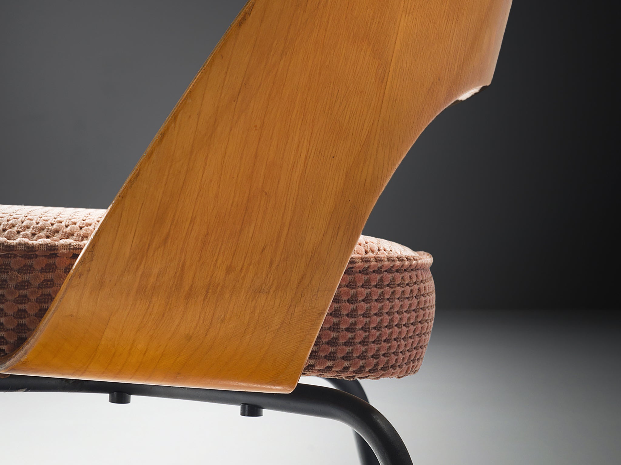 Eero Saarinen for Knoll International Dining Chair in Plywood Seating Morentz