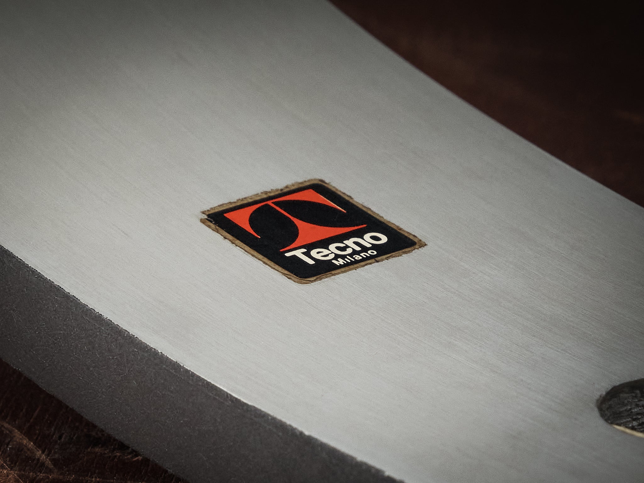 Osvaldo Borsani and Eugenio Gerli for Tecno Round 'T69' Dining Table Tables Morentz