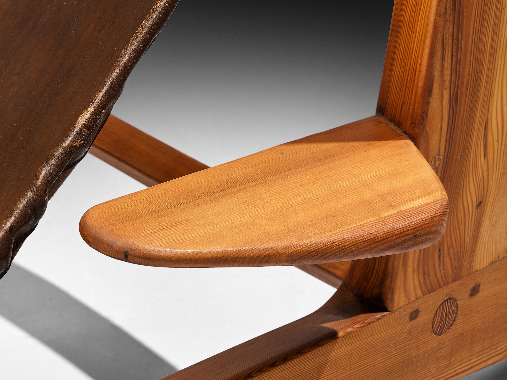 French Hunting Chairs in Pine and Brown Leather Seating Morentz