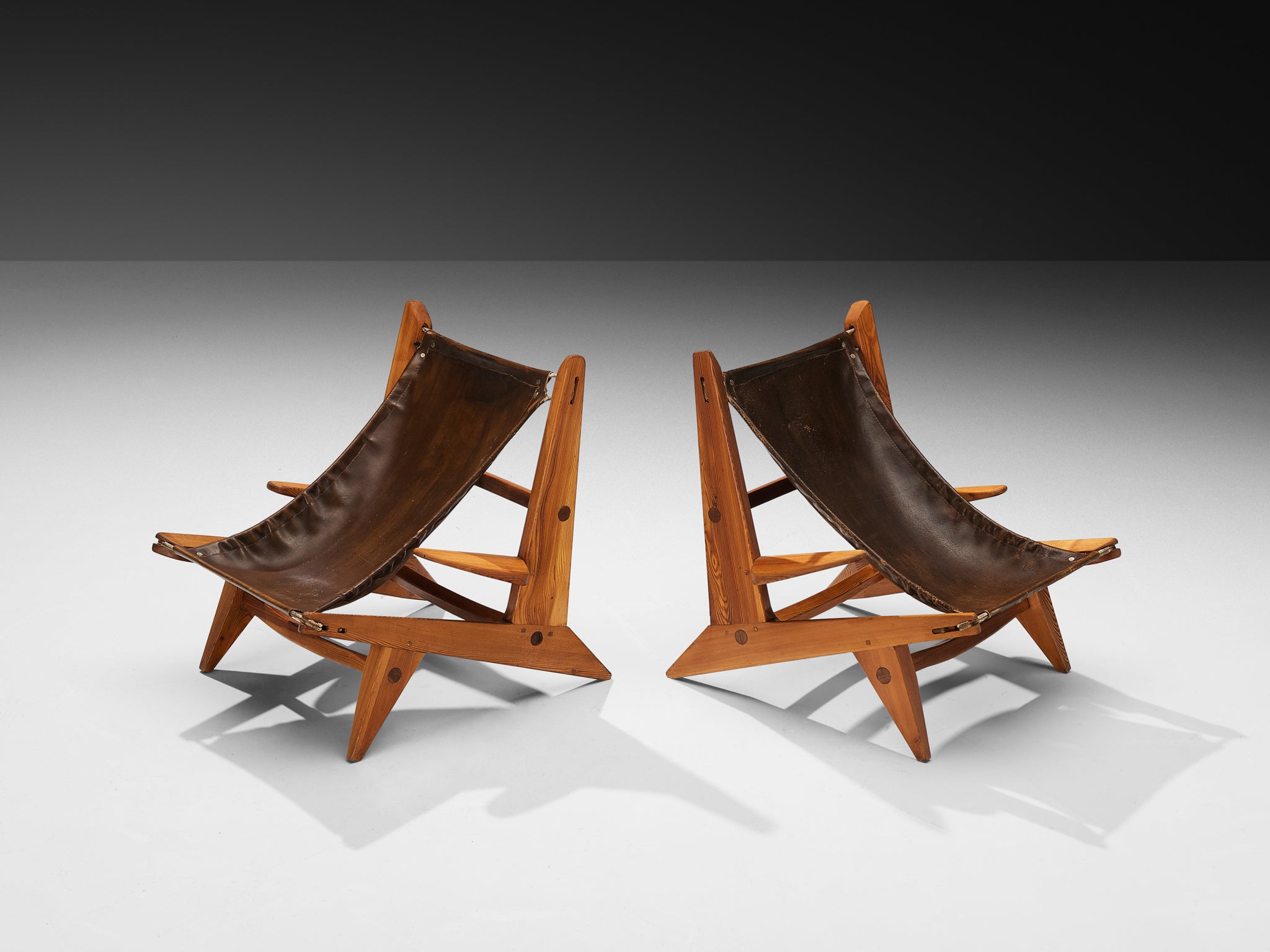 French Hunting Chairs in Pine and Brown Leather Seating Morentz