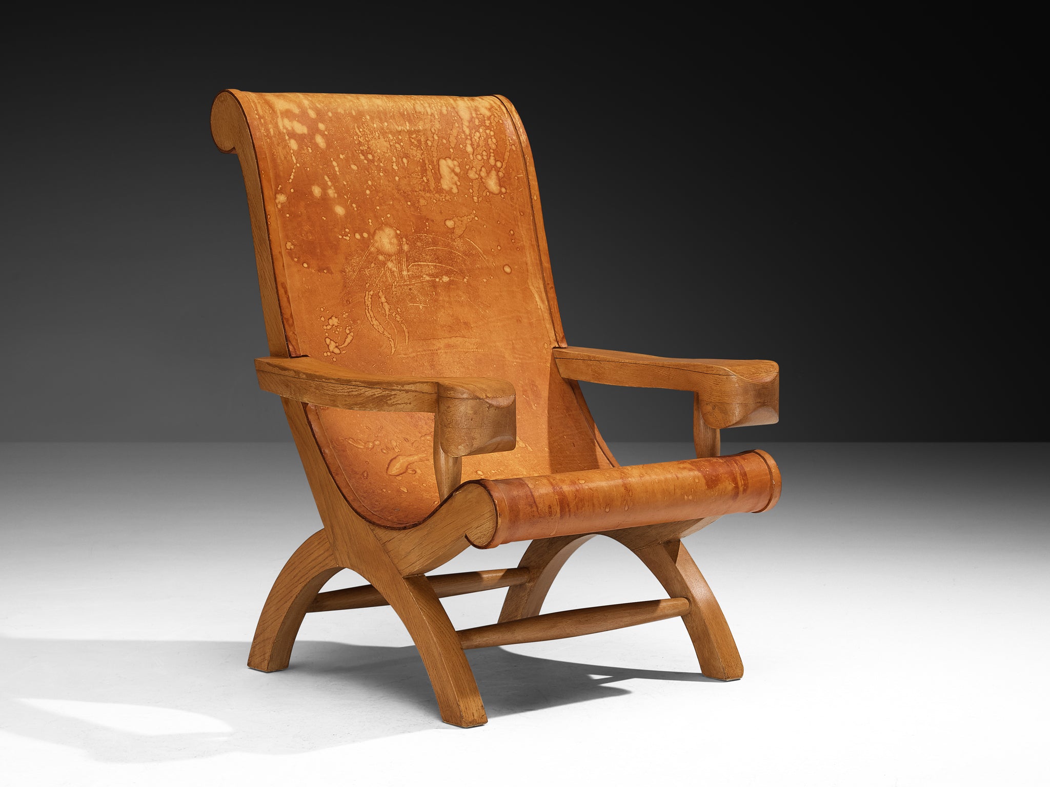 Ricardo Legorreta 'Butaque' Lounge Chair in Oak and Leather Seating Morentz