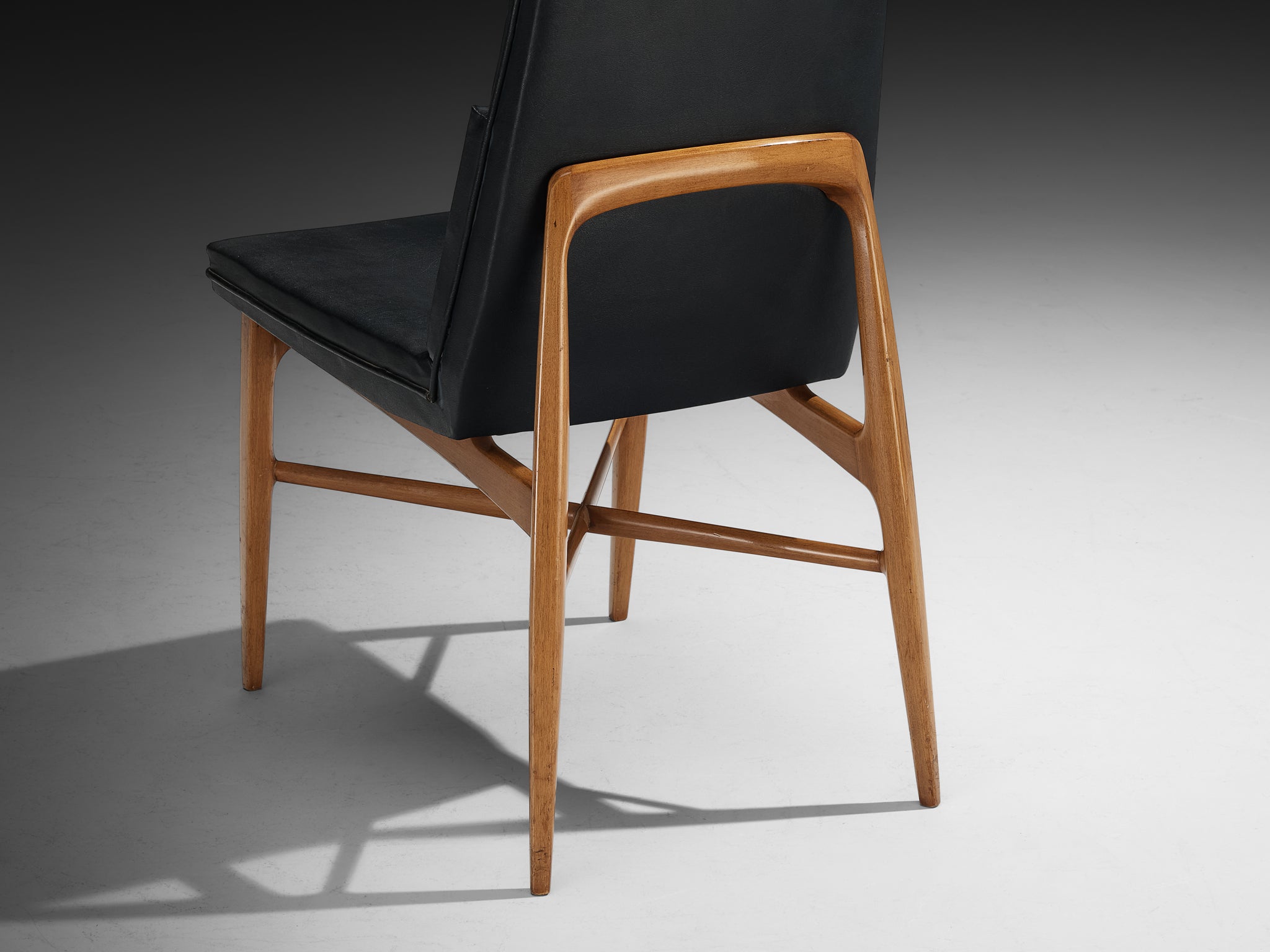 Fred Sandra for De Coene Set of Five 'Madison' Dining Chairs in Walnut Seating Morentz