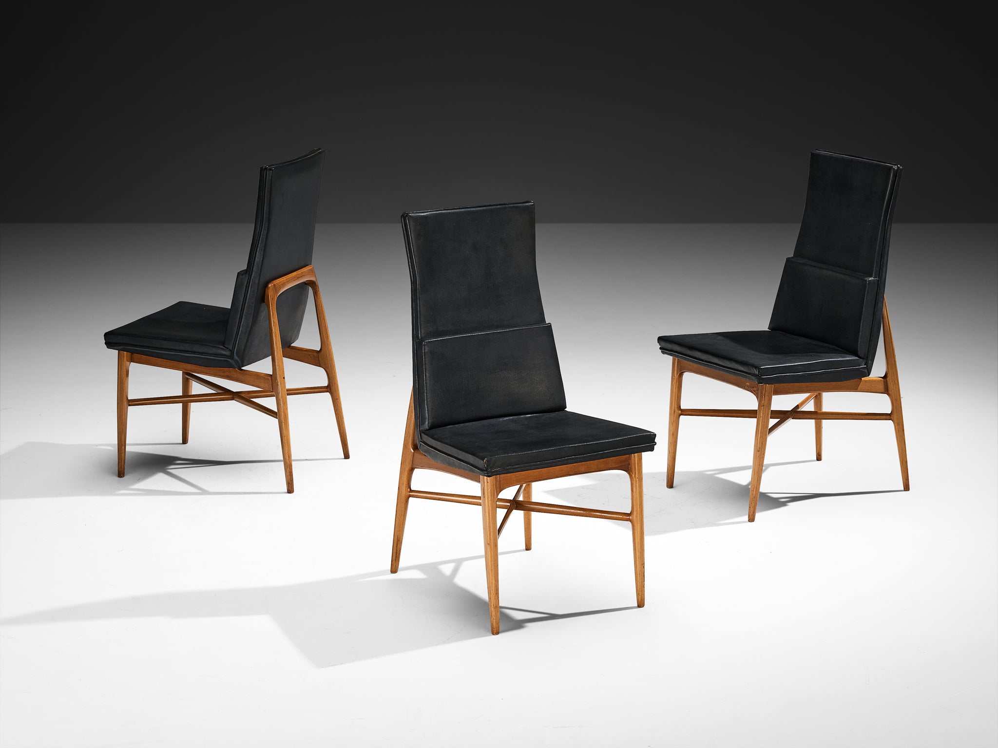 Fred Sandra for De Coene Set of Five 'Madison' Dining Chairs in Walnut Seating Morentz