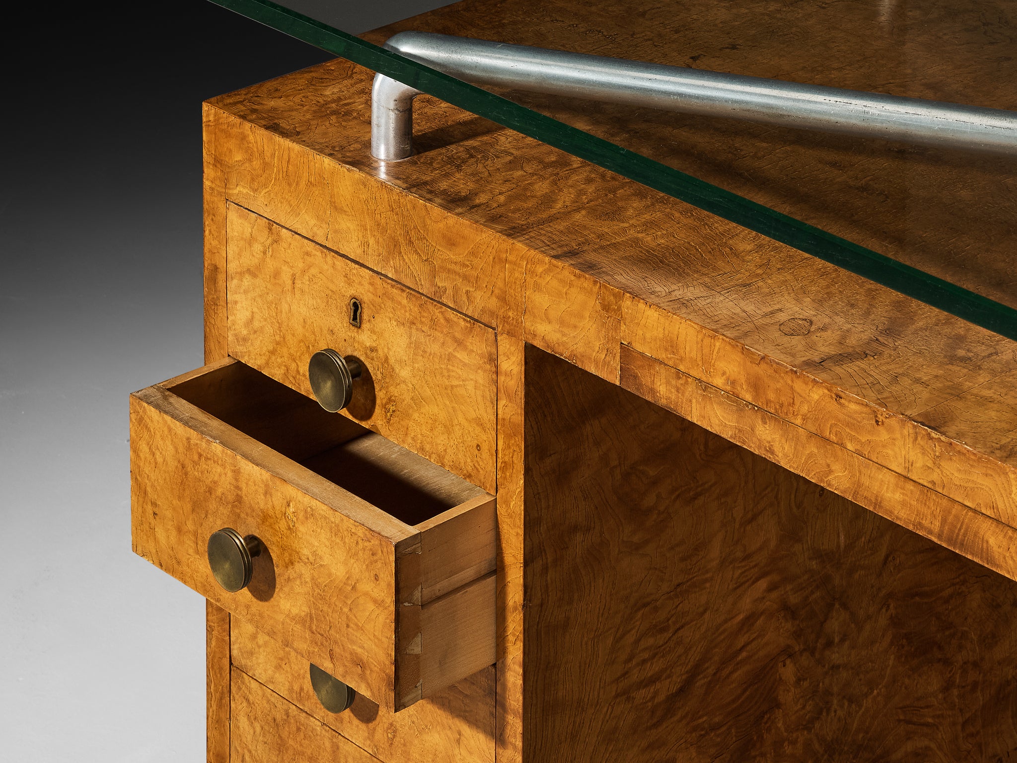 Pietro Lingeri Rationalist 1930s Writing Desk in Briar Root Veneer Tables Morentz