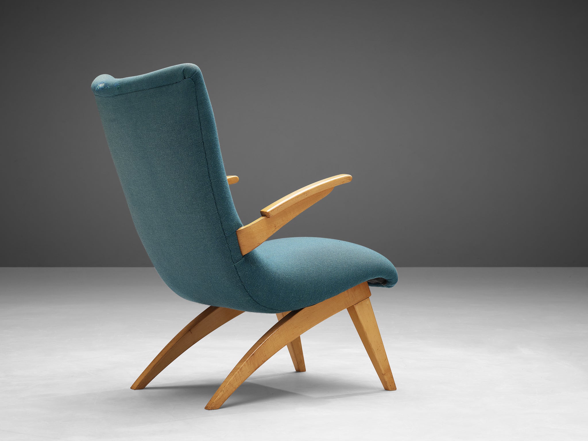 Van Os Culemborg Lounge Chair in Wood and Blue Fabric Seating Morentz