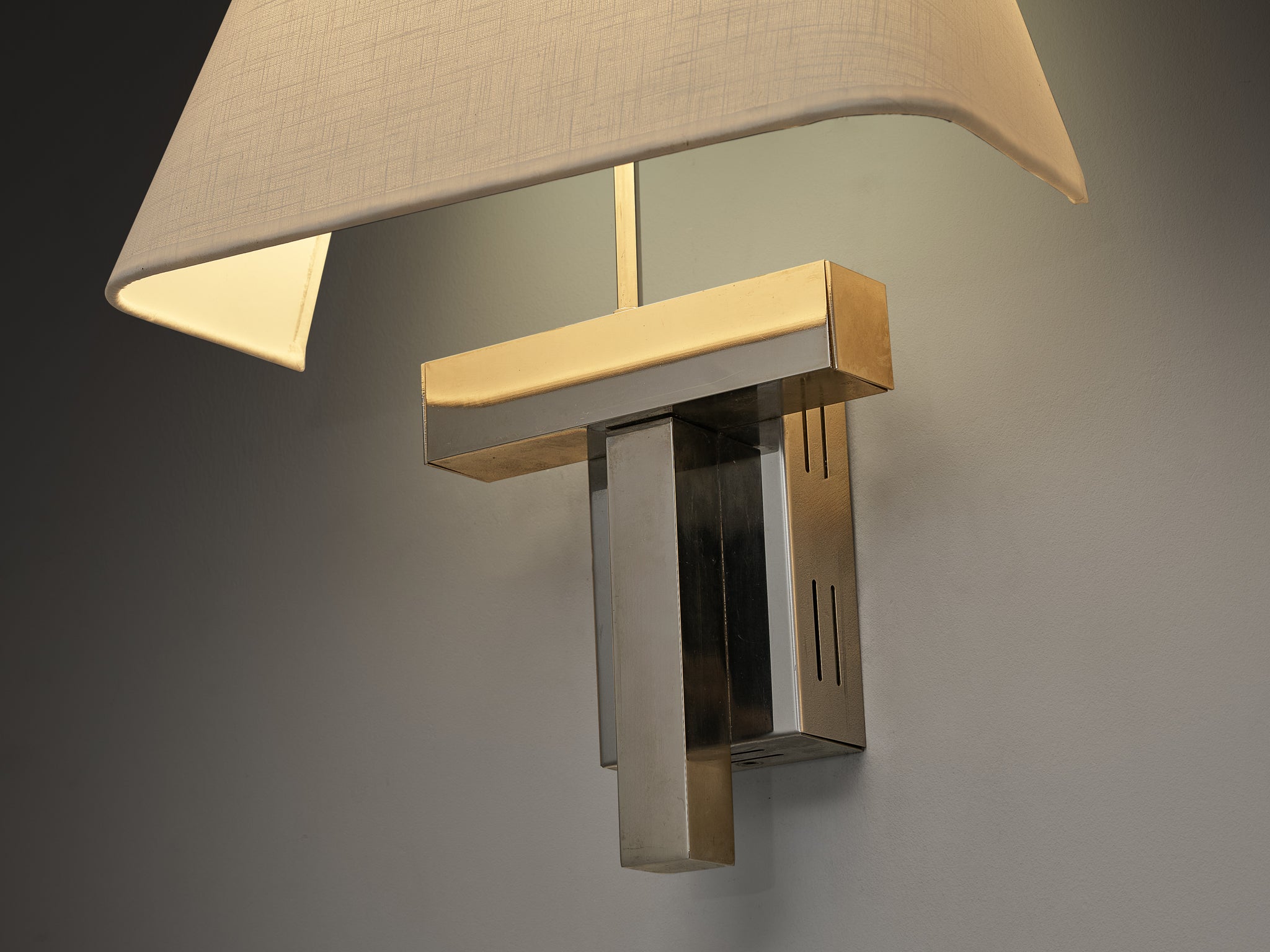 1970s Geometric Wall Lights in Chromed Metal Lighting Morentz