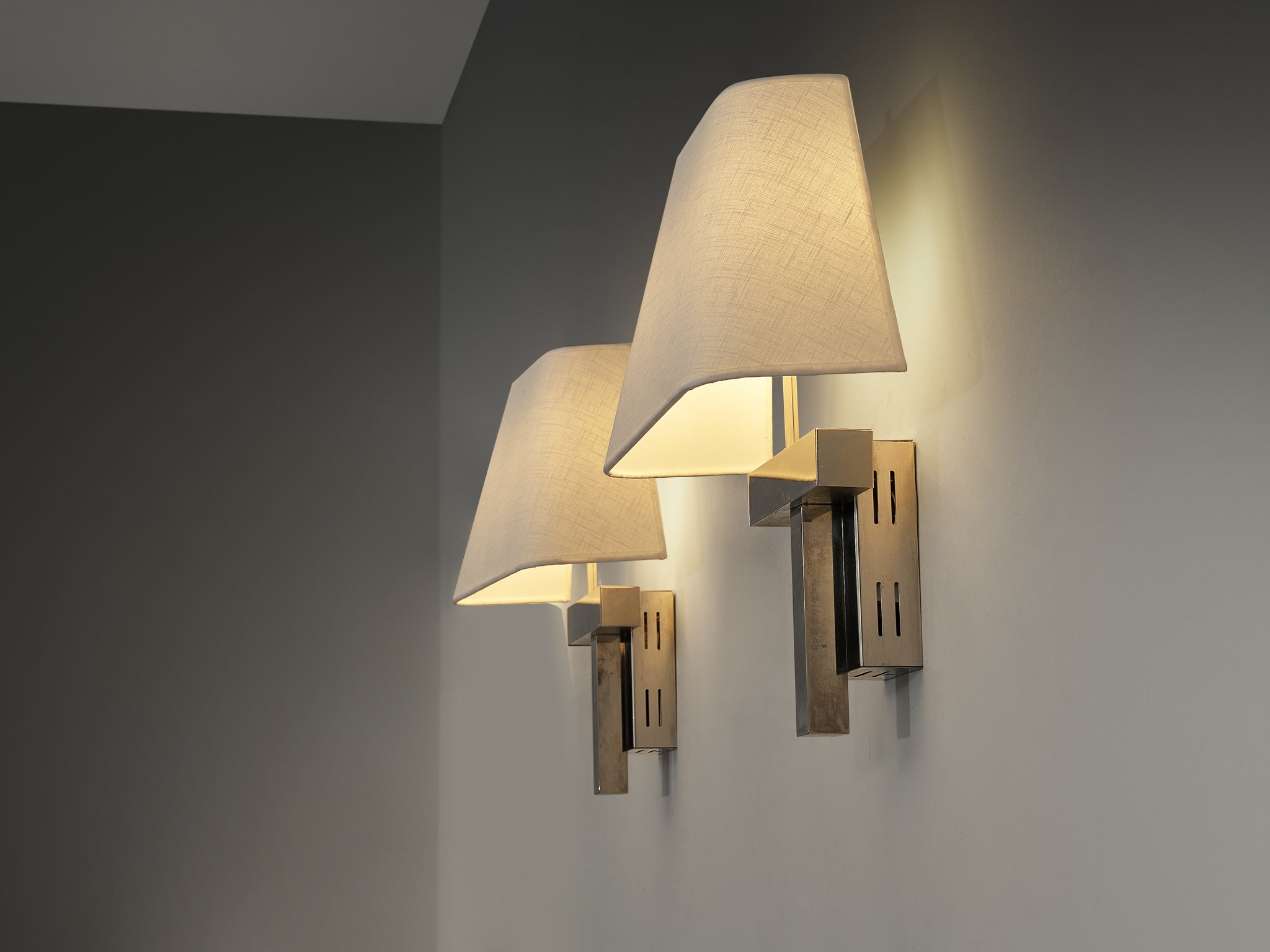 1970s Geometric Wall Lights in Chromed Metal Lighting Morentz