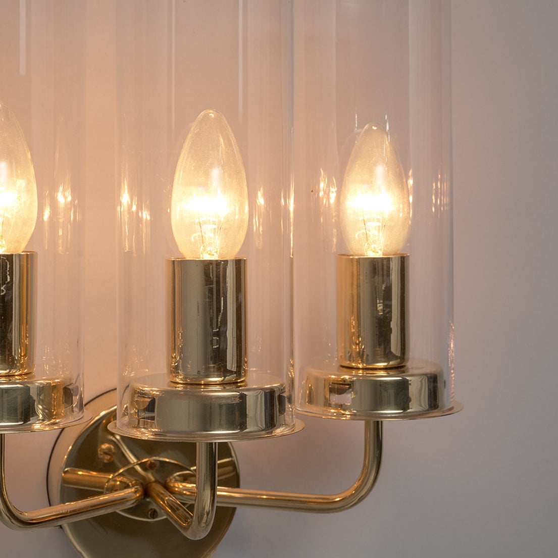 Hans-Agne Jakobsson 'Sonata' Wall Light in Glass and Brass lighting Morentz