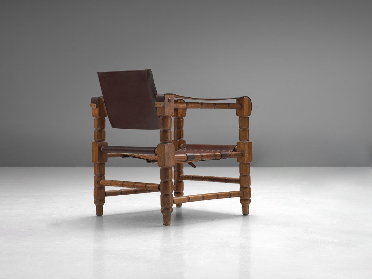Safari Armchair in Brown Leather with Sculptural Wooden Frame seating Morentz