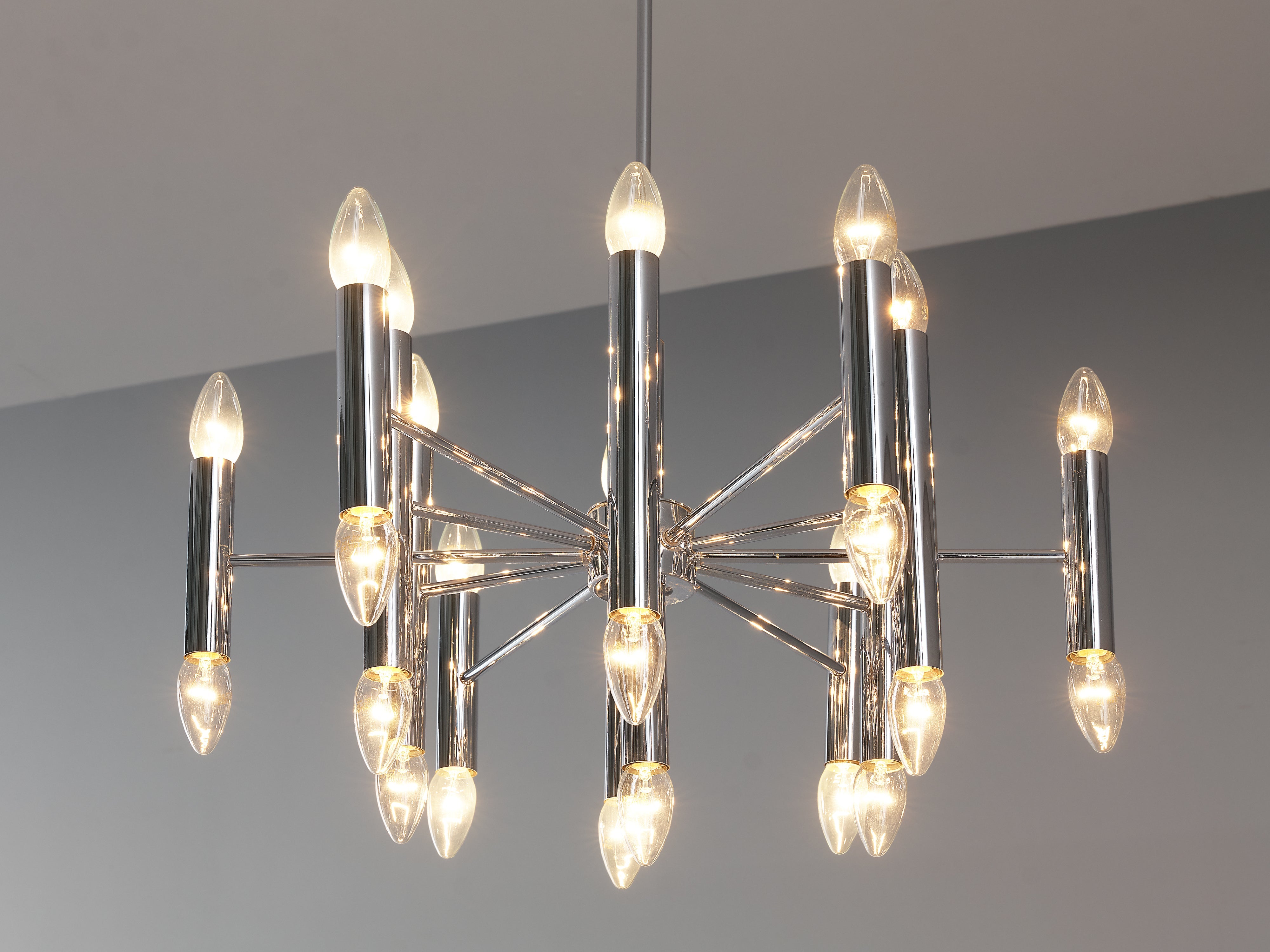 Elegant Chandelier in Chrome lighting Morentz