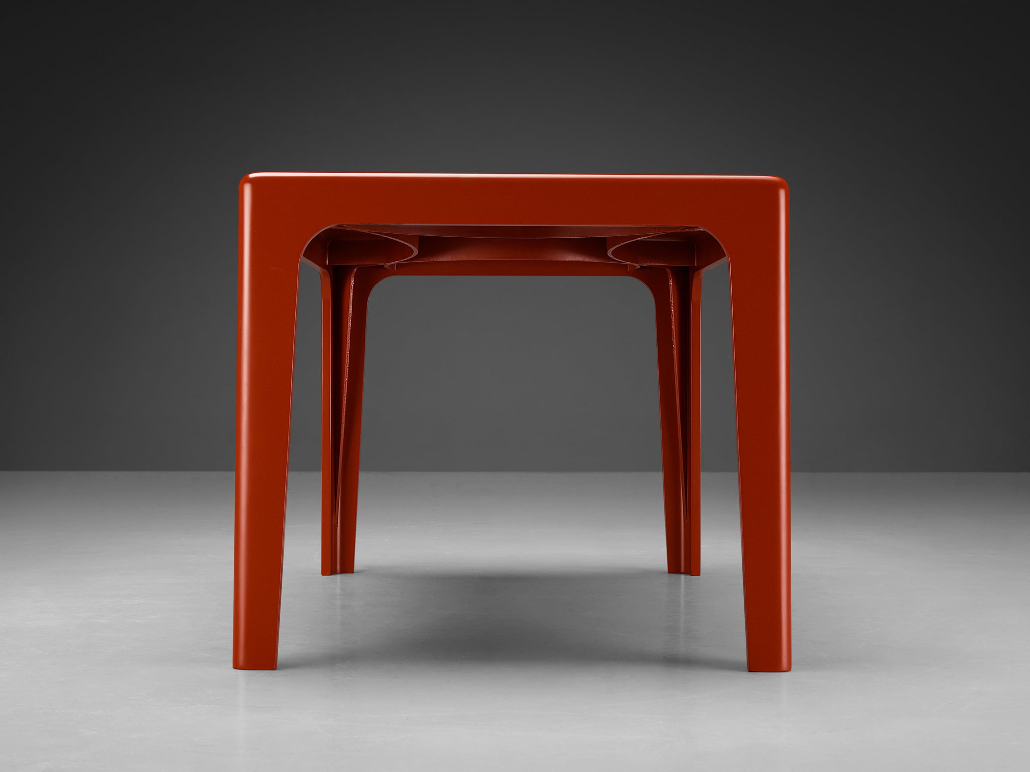 Horn Collection Post-Modern Dining Table in Red Polyurethane Plastic 1970s Tables Morentz