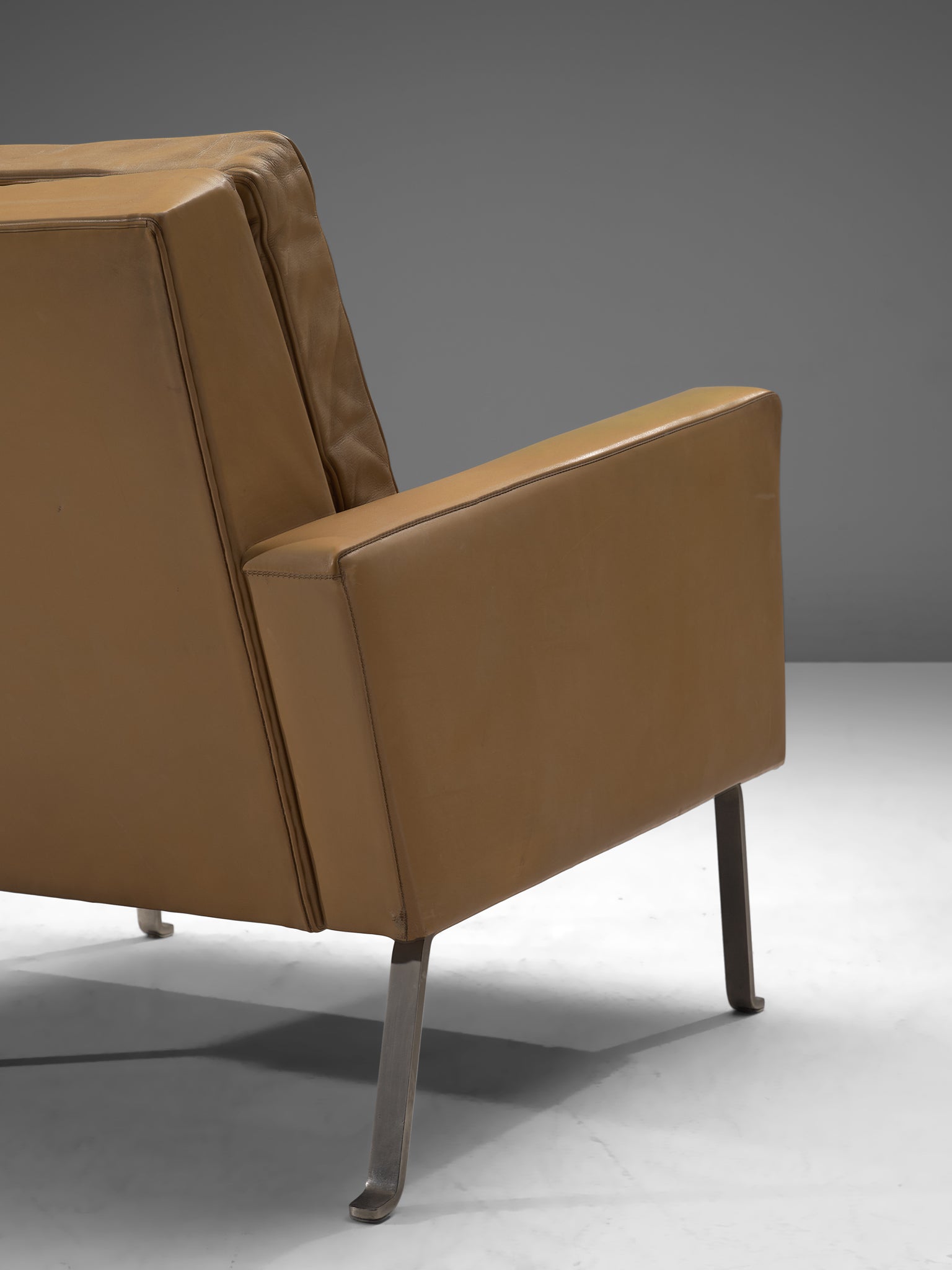 Roland Ranier Pair of Easy Chairs in Beige Leather and Metal Seating Morentz