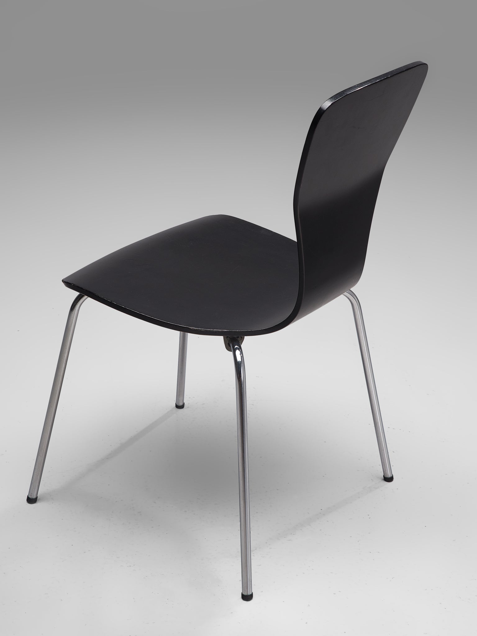 Tapio Wirkkala for Asko 'Nikke' Dining Chairs in Black Lacquered Plywo
