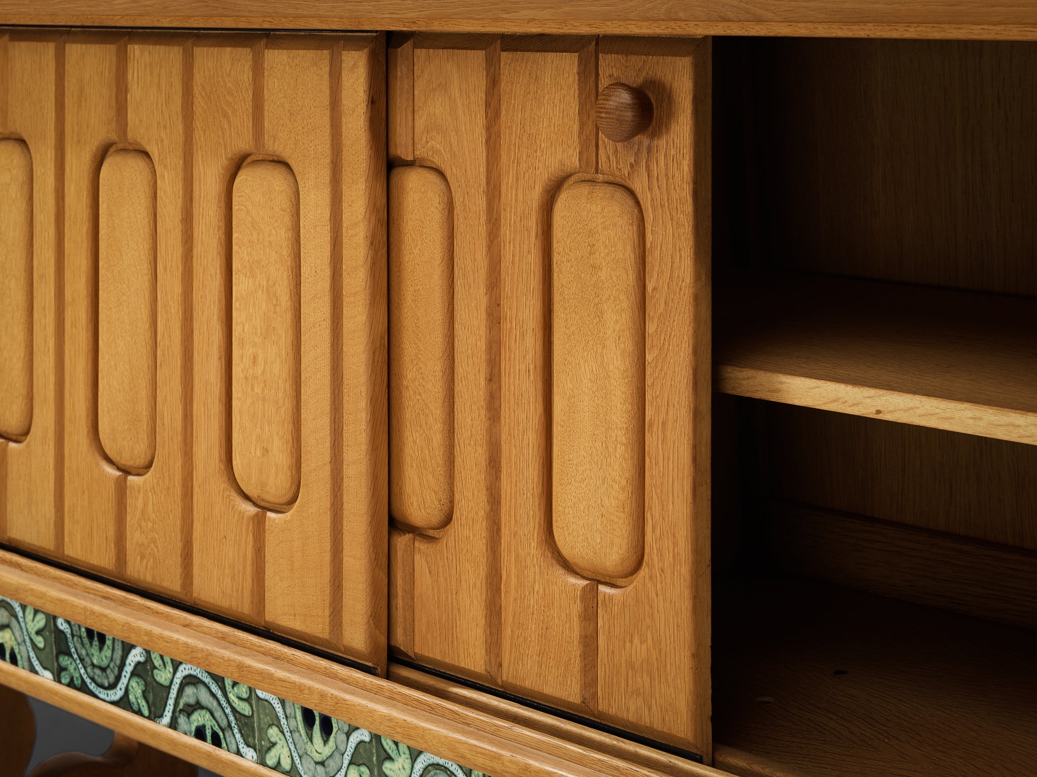 Guillerme & Chambron 'Simon' Sideboard in Oak with Ceramic Tiles Case pieces and storage cabinets Morentz