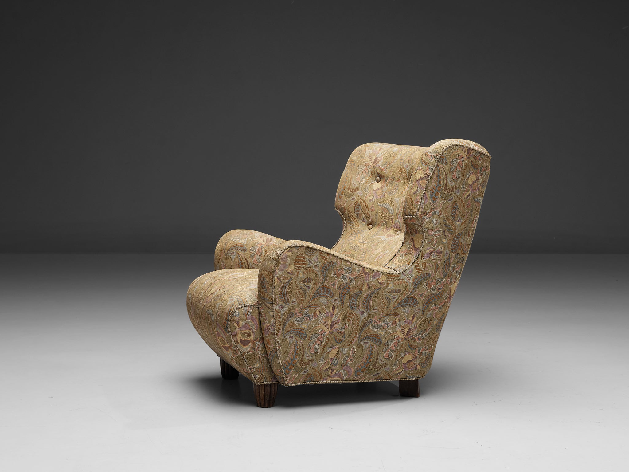 Easy Chair in Beige Decorative Upholstery Seating Morentz