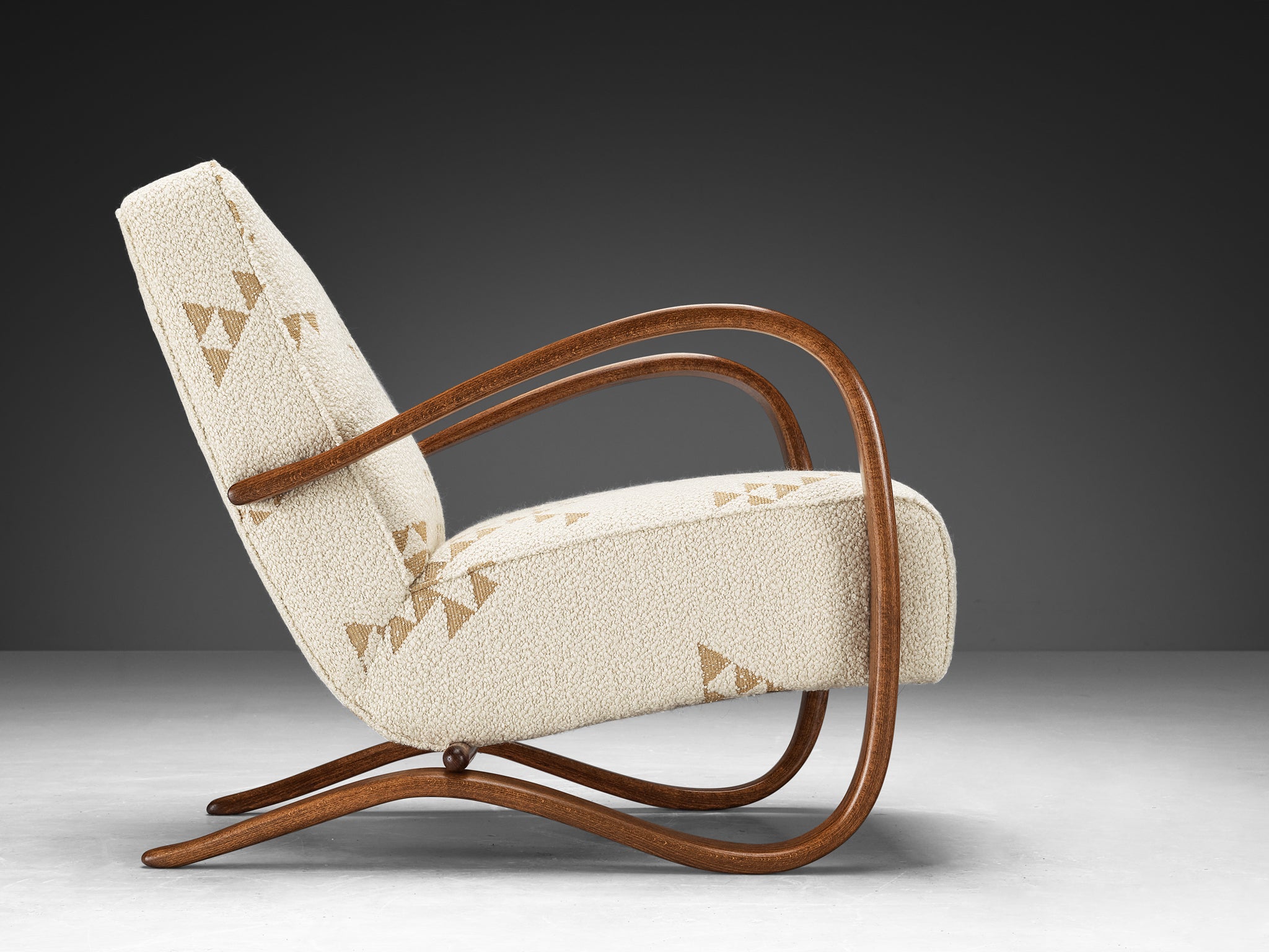 Jindrich Halabala Lounge Chair Seating Morentz