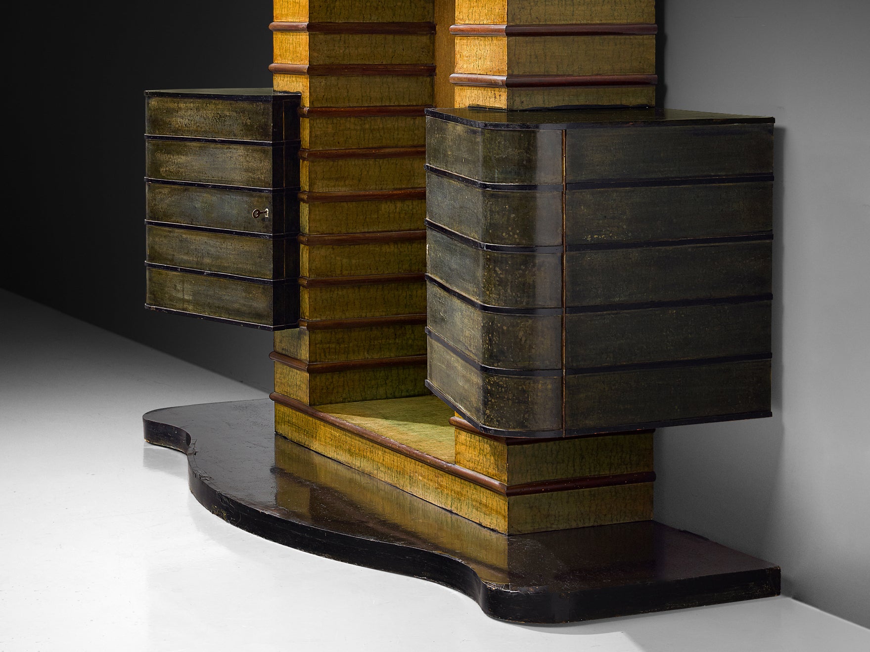 Ernesto Valabrega for Studio Vittorio Valabrega Rare Bar Cabinet Case pieces and storage cabinets Morentz