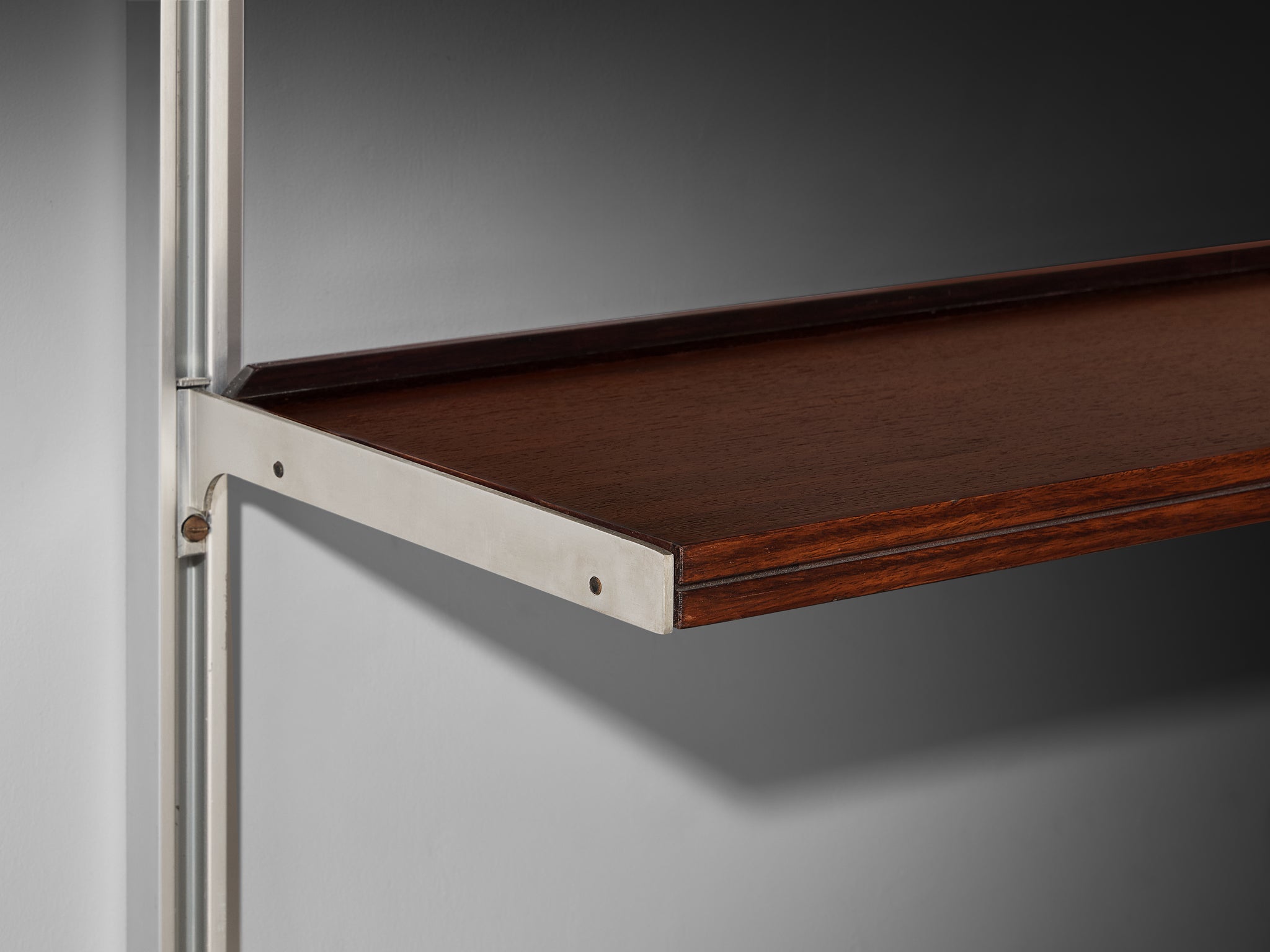 Osvaldo Borsani for Tecno 'E22' Wall Unit or Bookcase in Wood and Metal Case pieces and storage cabinets Morentz