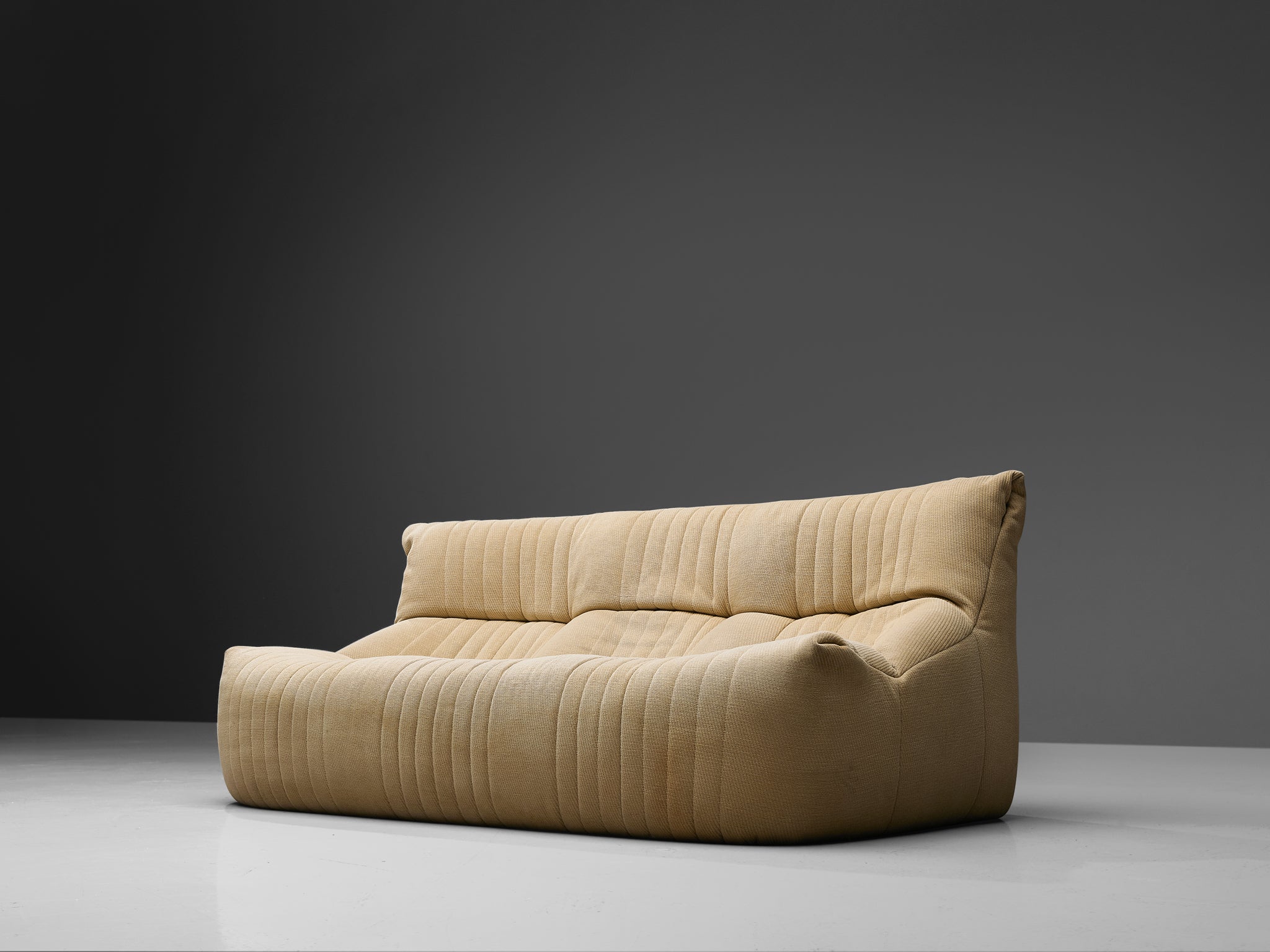 Michel Ducaroy for Ligne Roset Sofa in Off-White Upholstery Seating Morentz