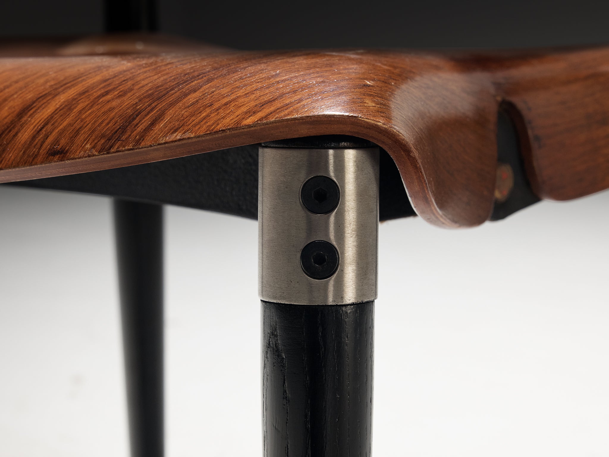 Eugenio Gerli for Tecno Stackable 'S83' Dining Chairs