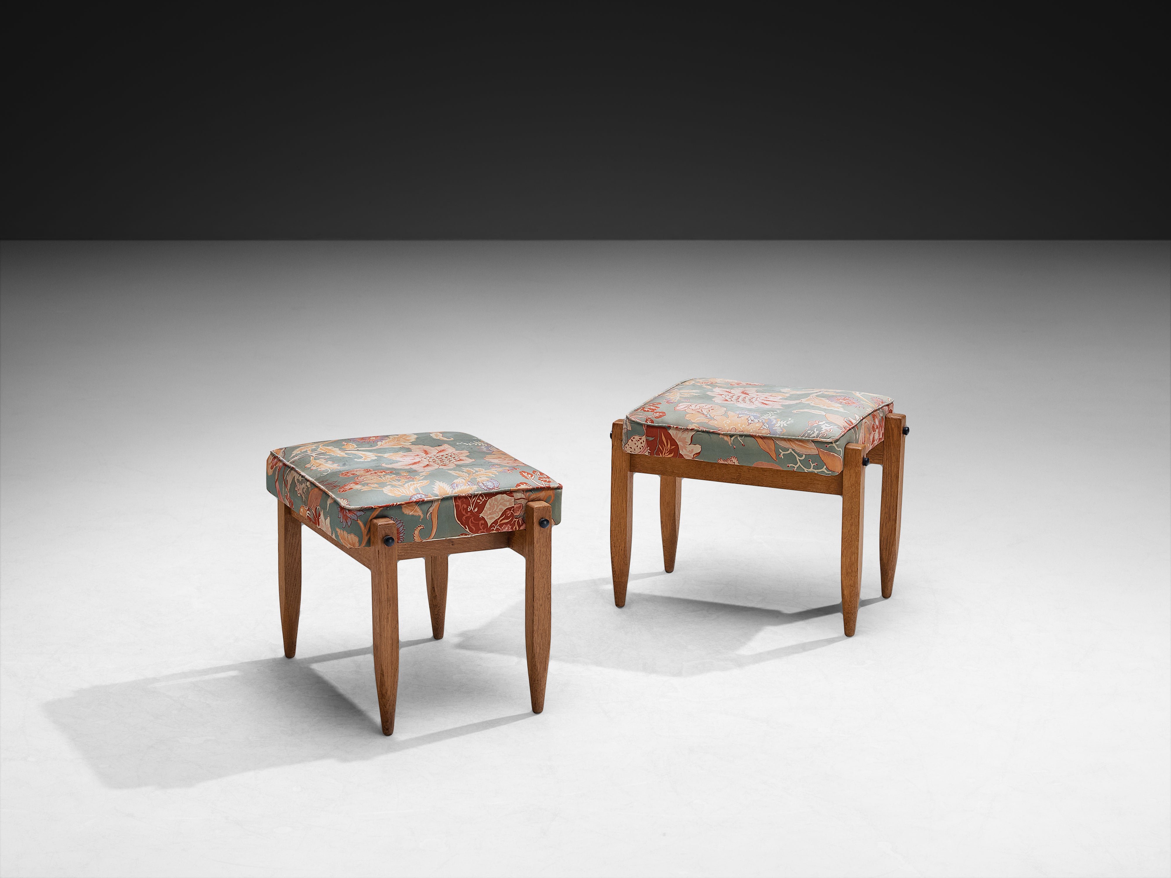 Guillerme et Chambron Pair of Ottomans in Oak and Patterned Fabric Seating Morentz